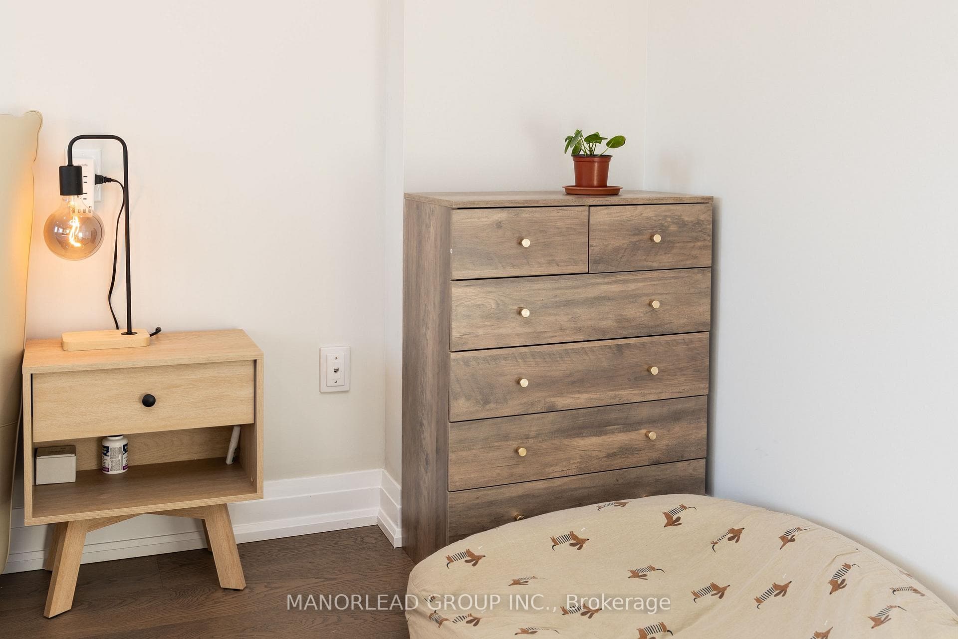 8 Rock Garden Street photo 36