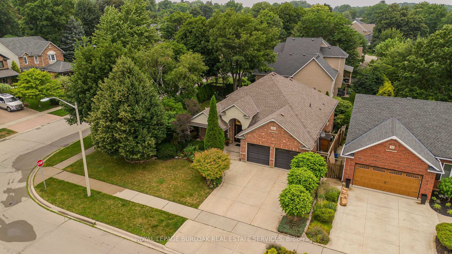 54 Waterwheel Crescent photo 1