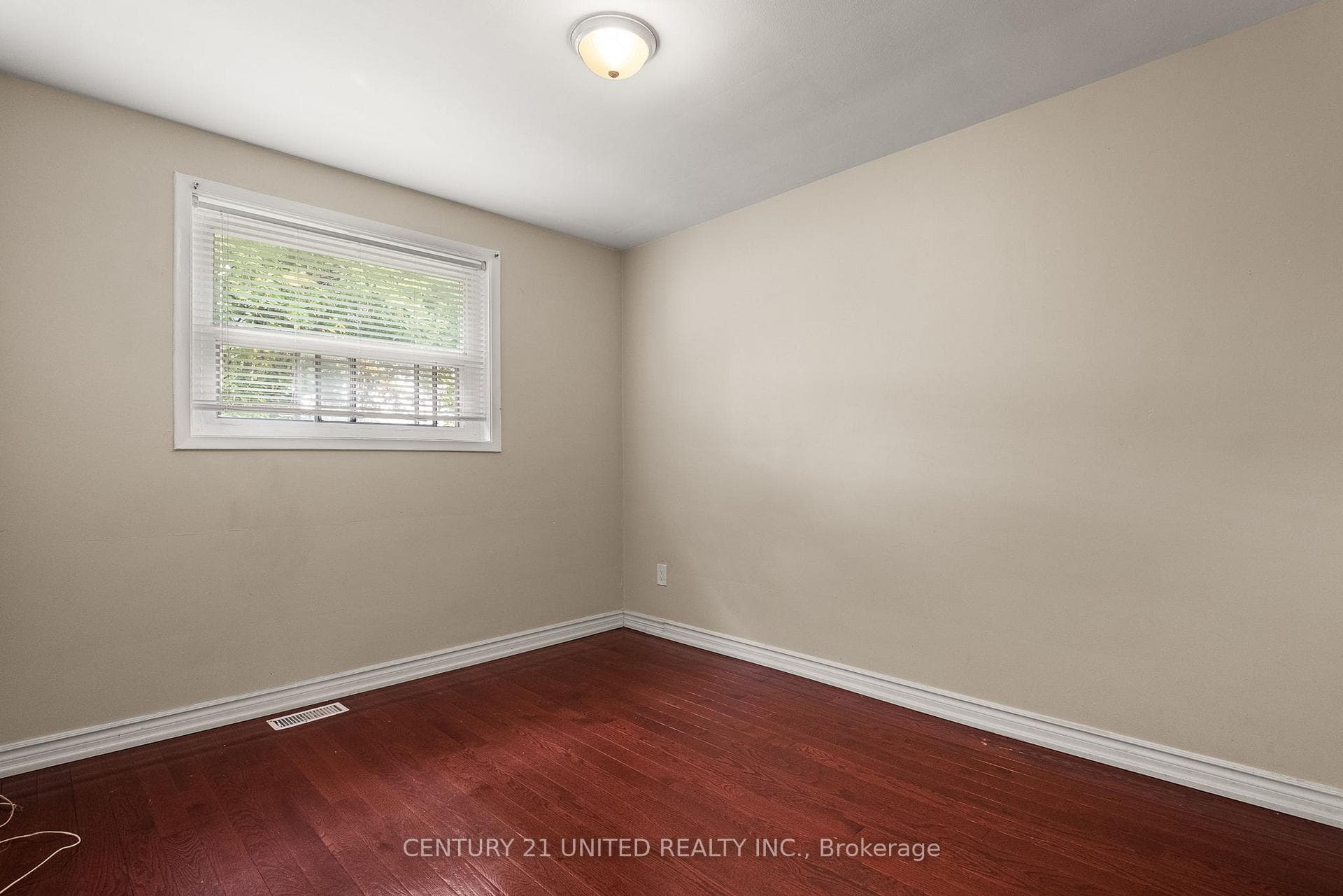 84 Goldsboro Road photo 26