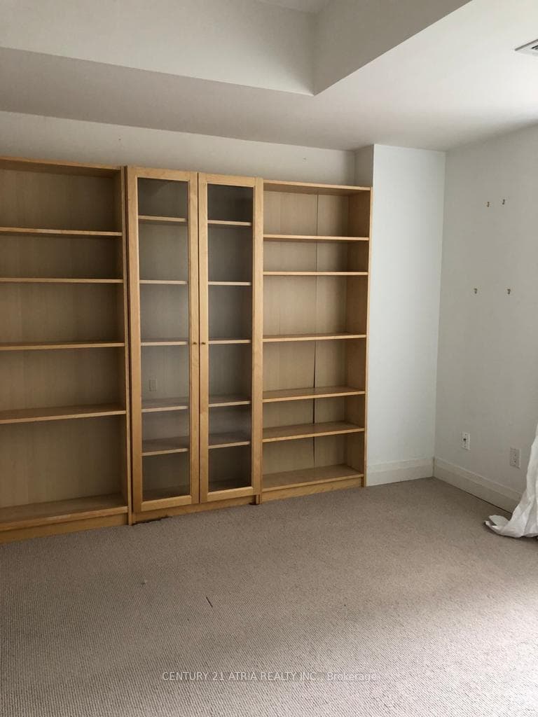 1430 Yonge Street Unit 505 photo 8