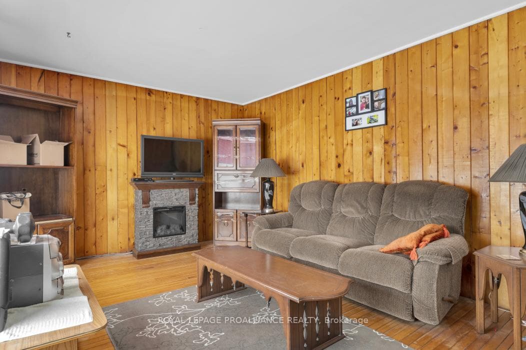 109770 Highway 7 N/A photo 15