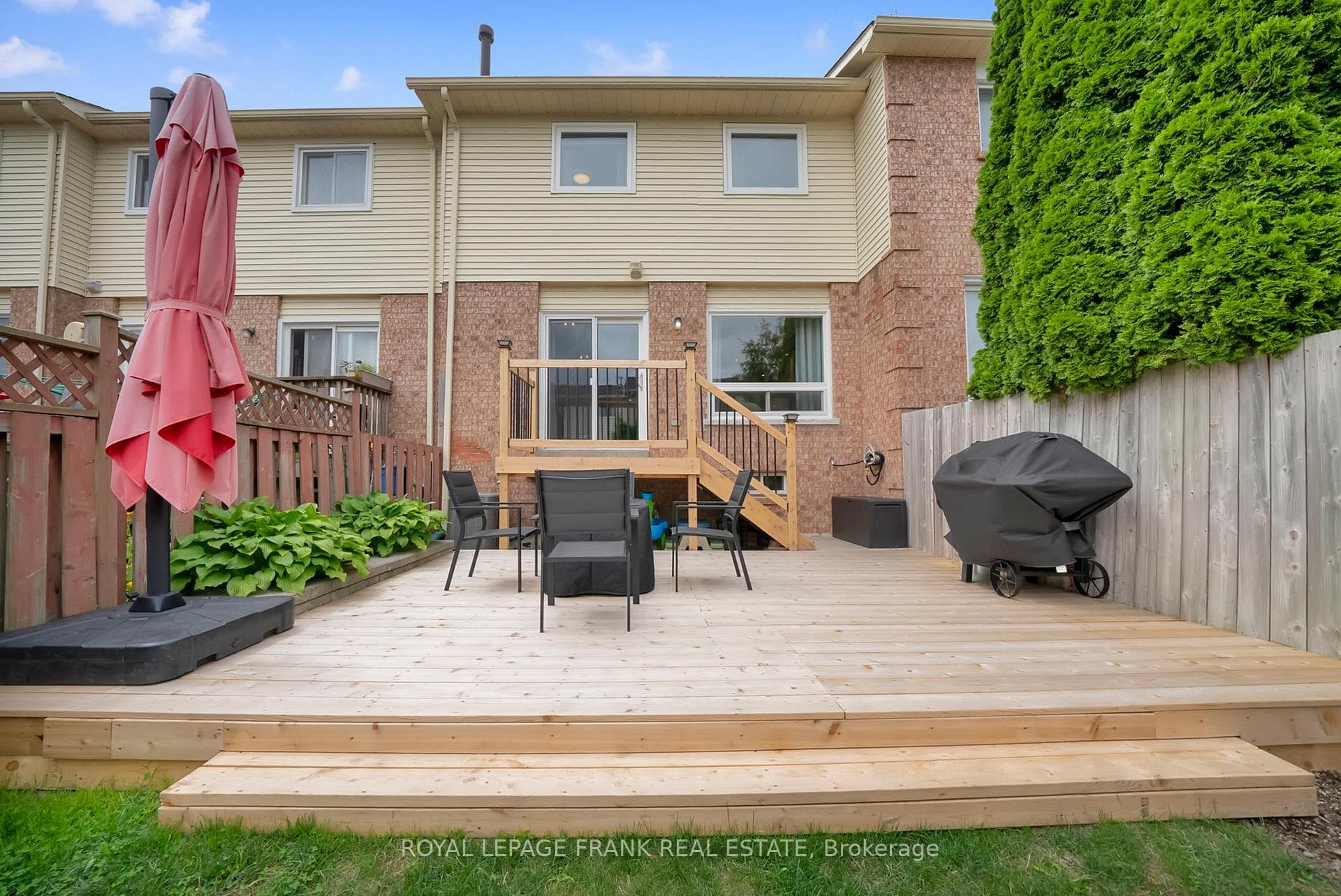 51 McMann Crescent photo 21