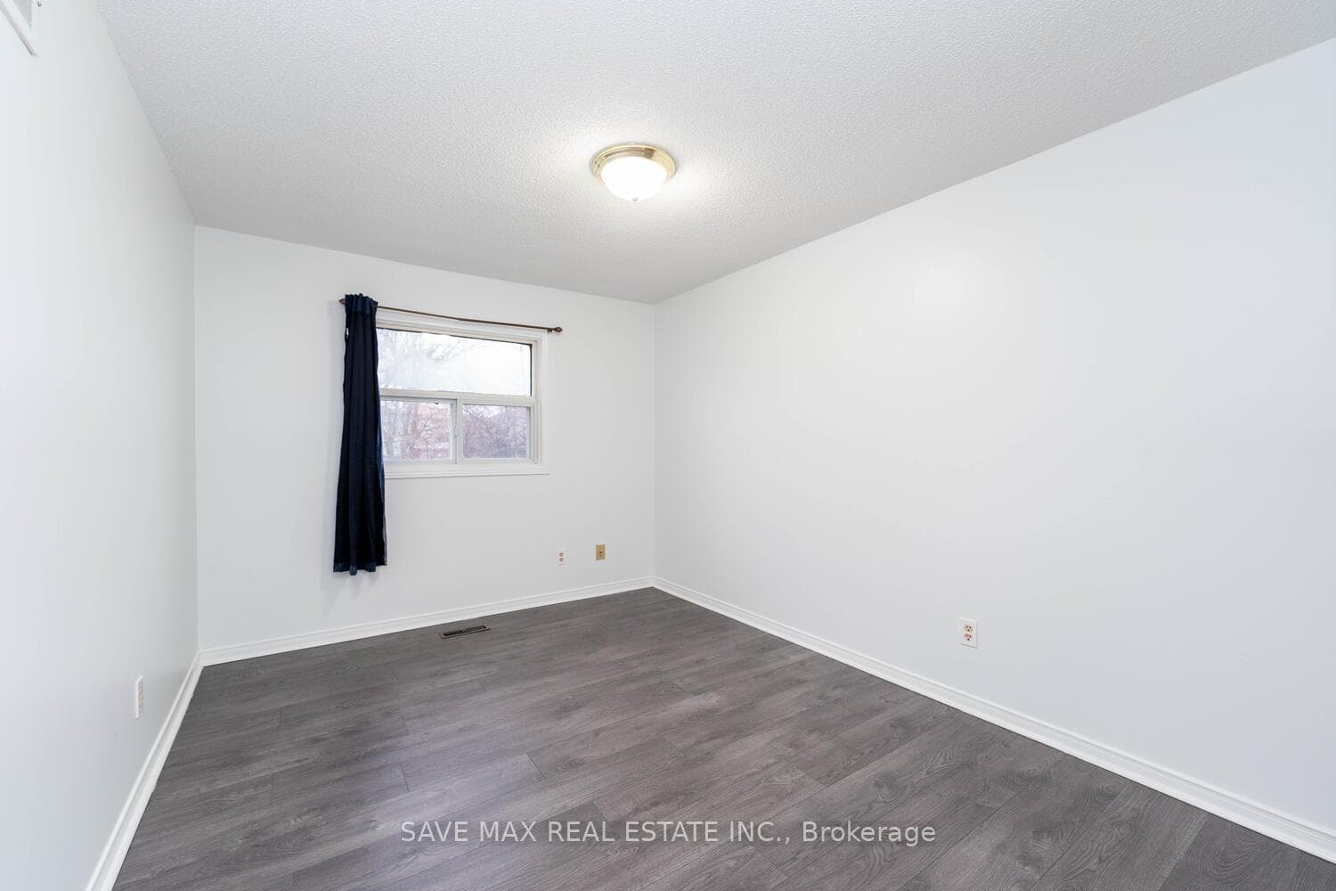 4 Franca Crescent photo 22