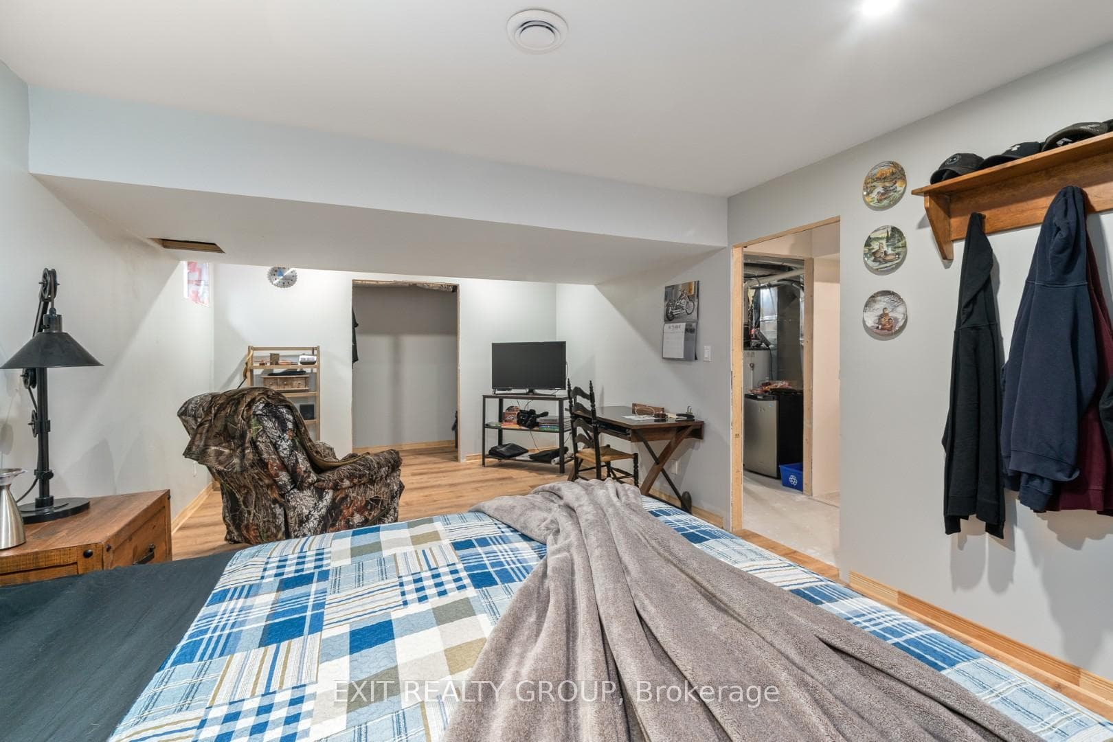 52 Aletha Drive photo 39