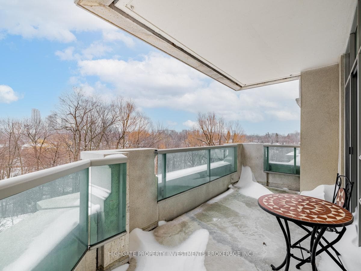 10 Bloorview Place Unit 320 photo 27