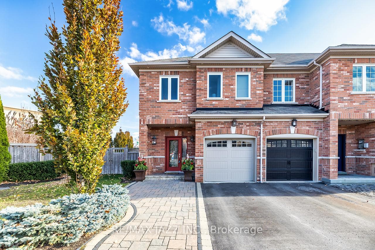 35 Summerside Avenue photo 1