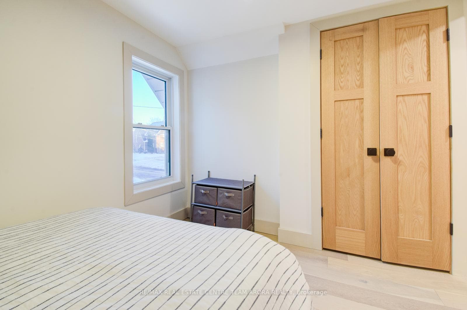 187 Dufferin Avenue photo 24
