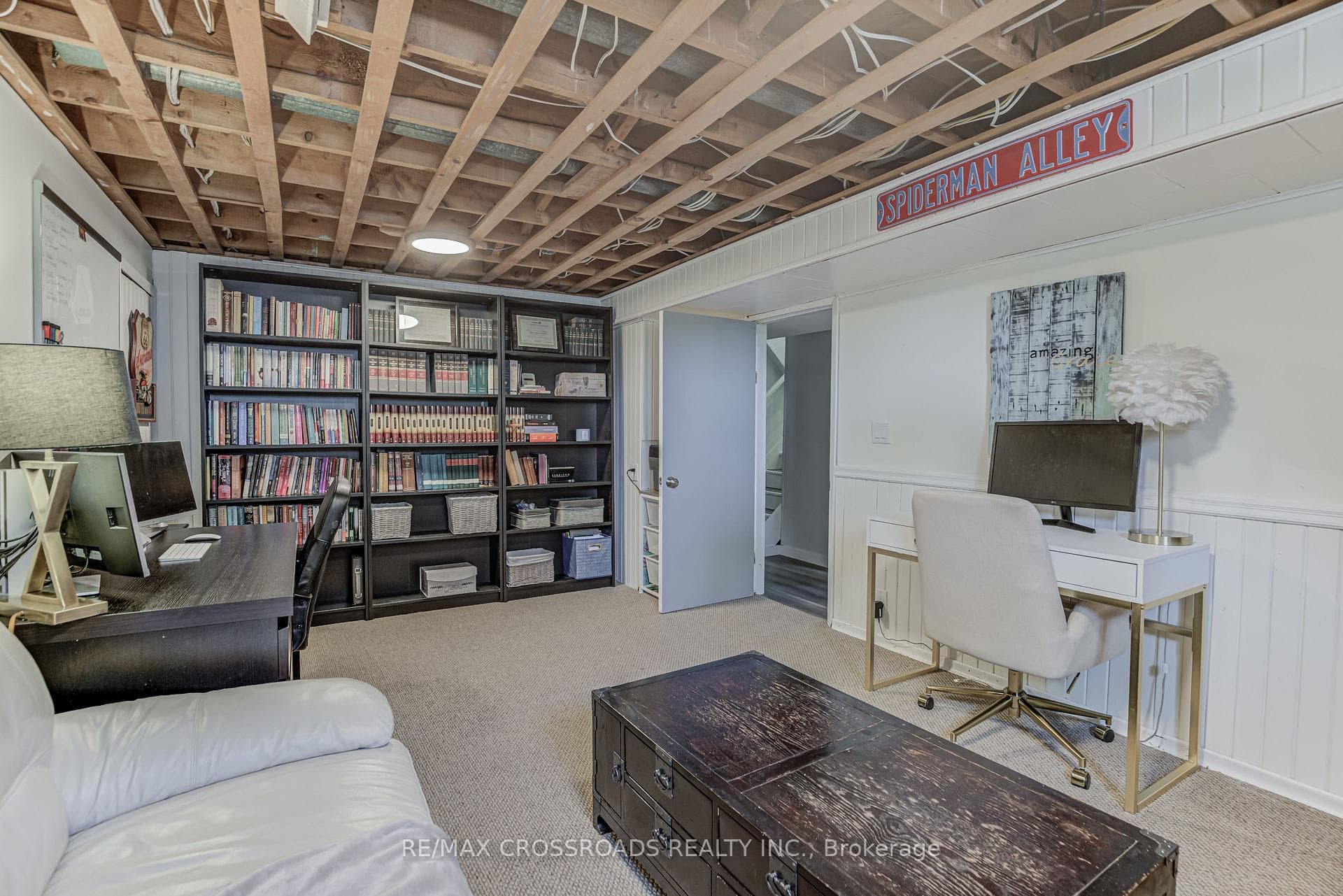778 Tennyson Avenue photo 25