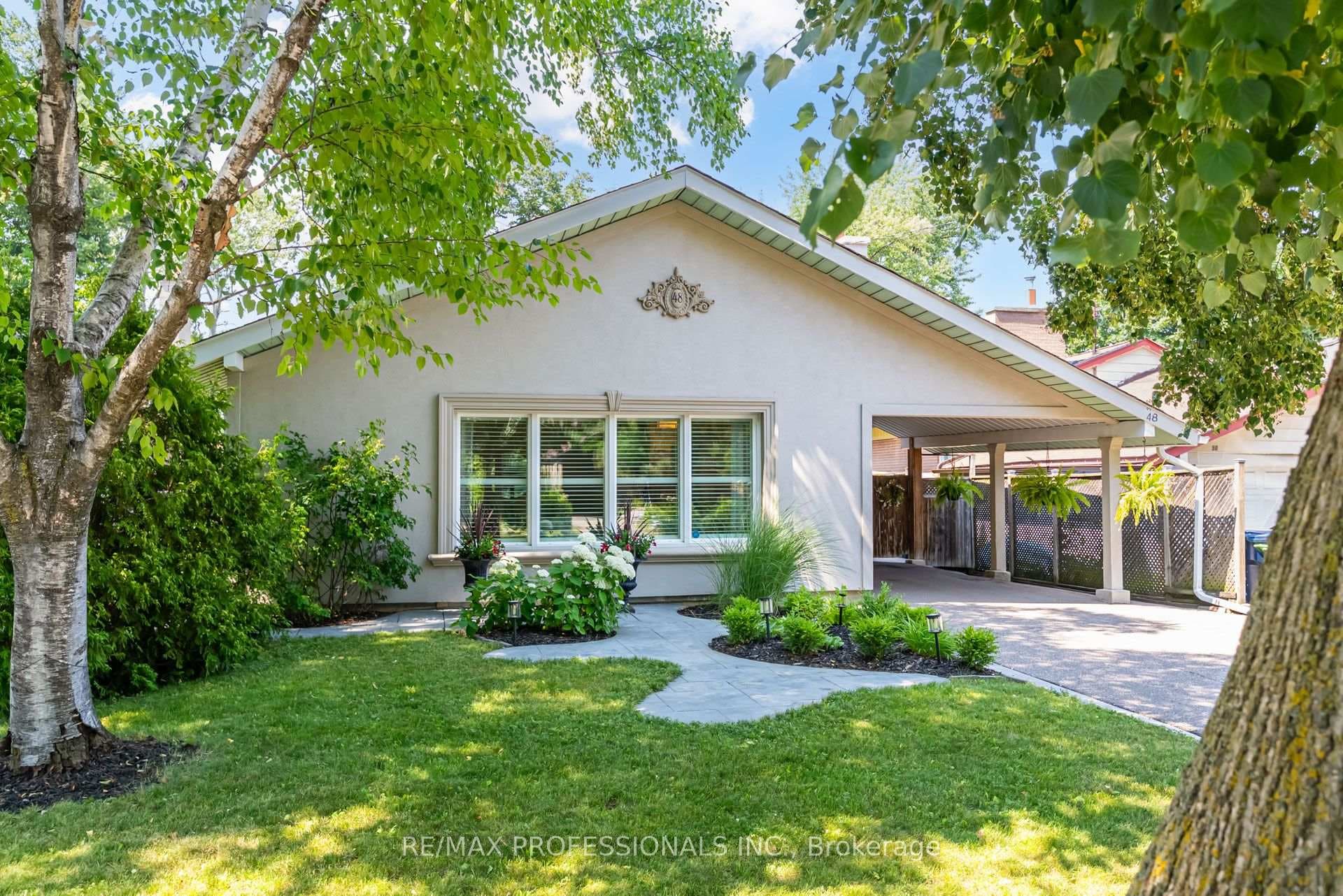 48 Genthorn Avenue photo 4