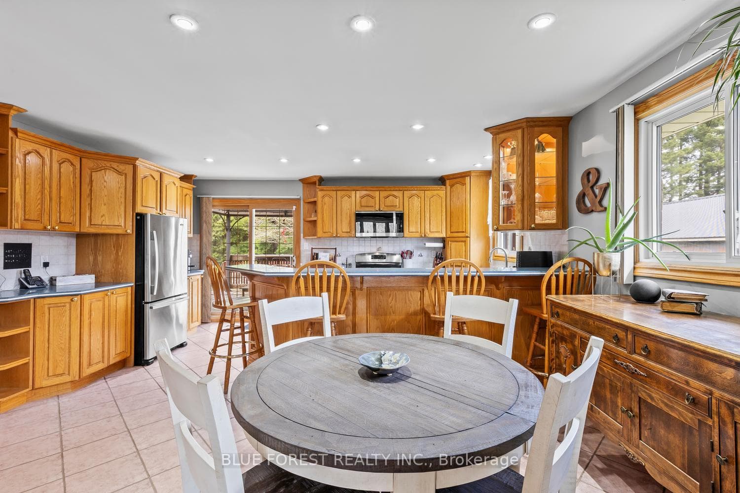 2362 Slo Pitch Road photo 11