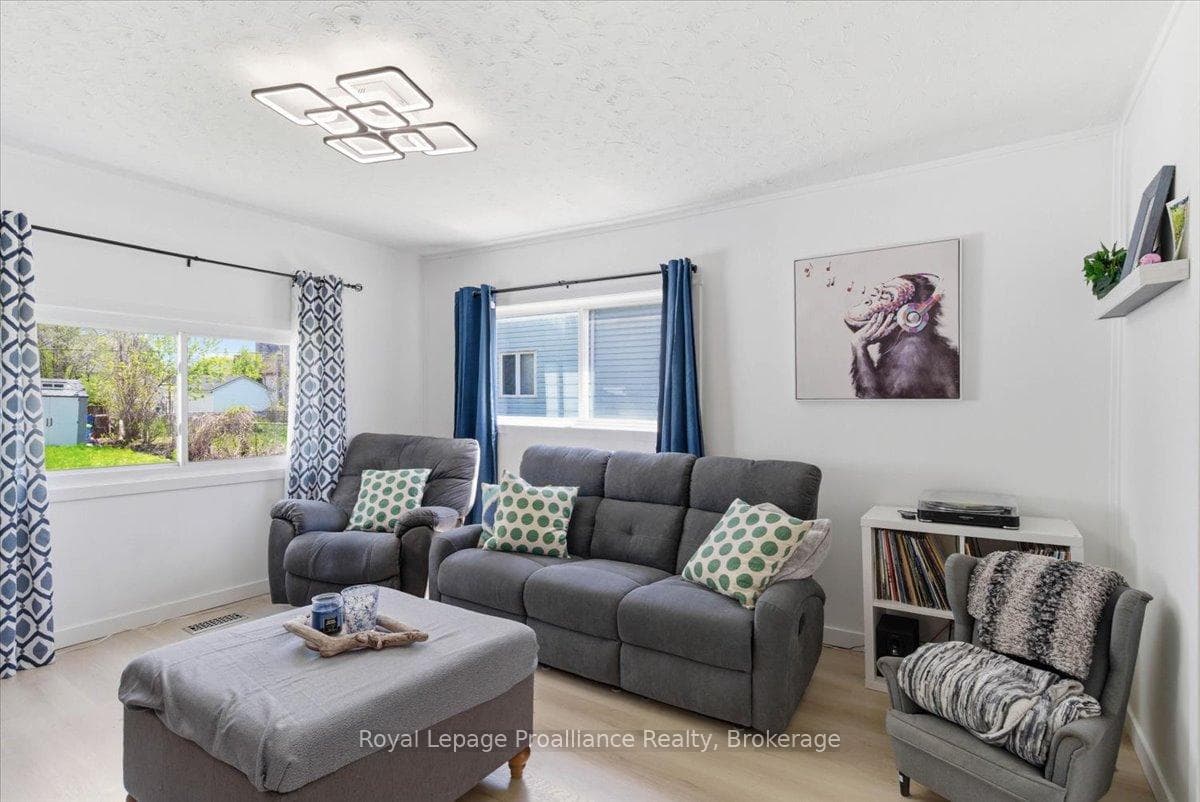 19 Boswell Street photo 14