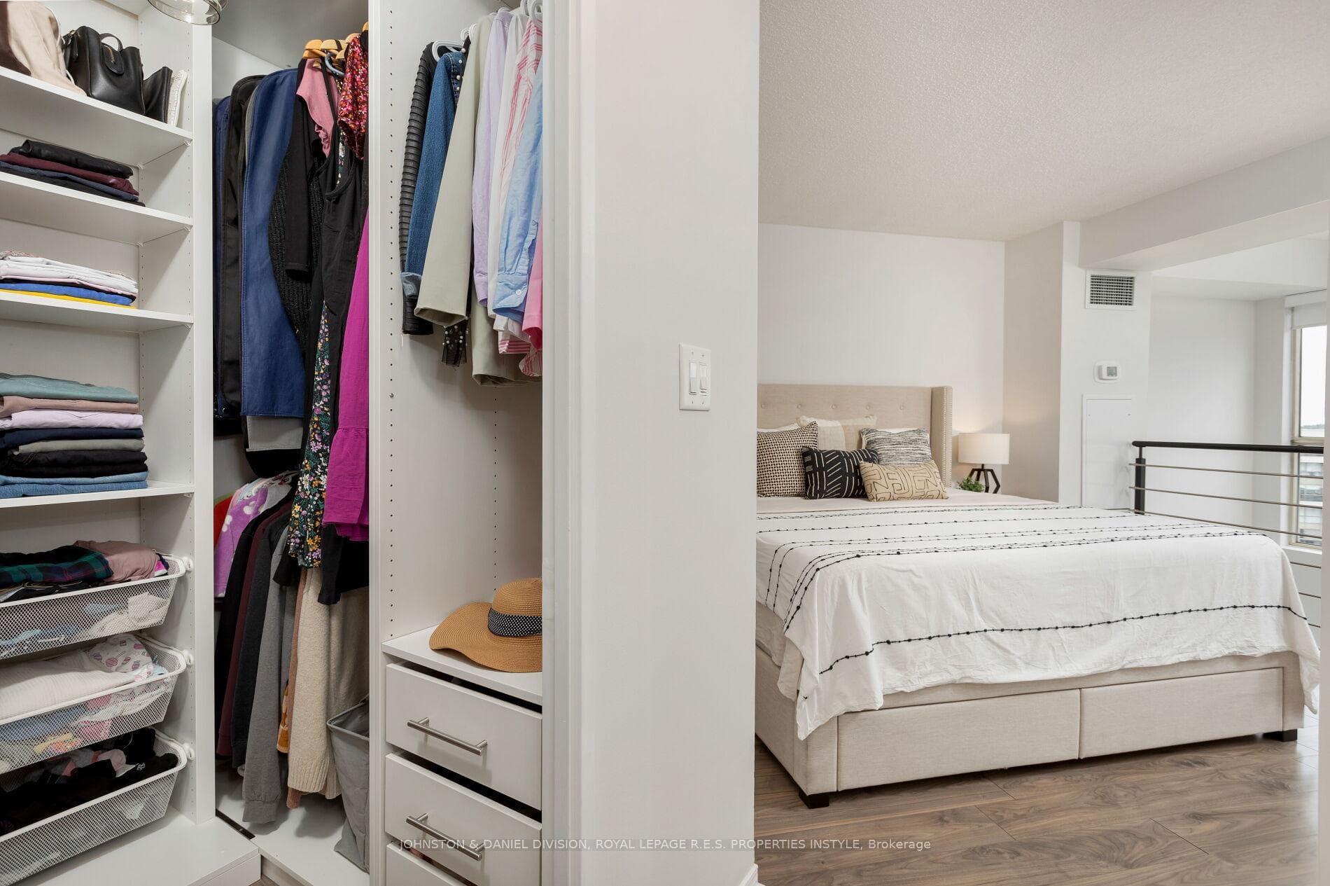 2261 Lake Shore Boulevard Unit 921 photo 29