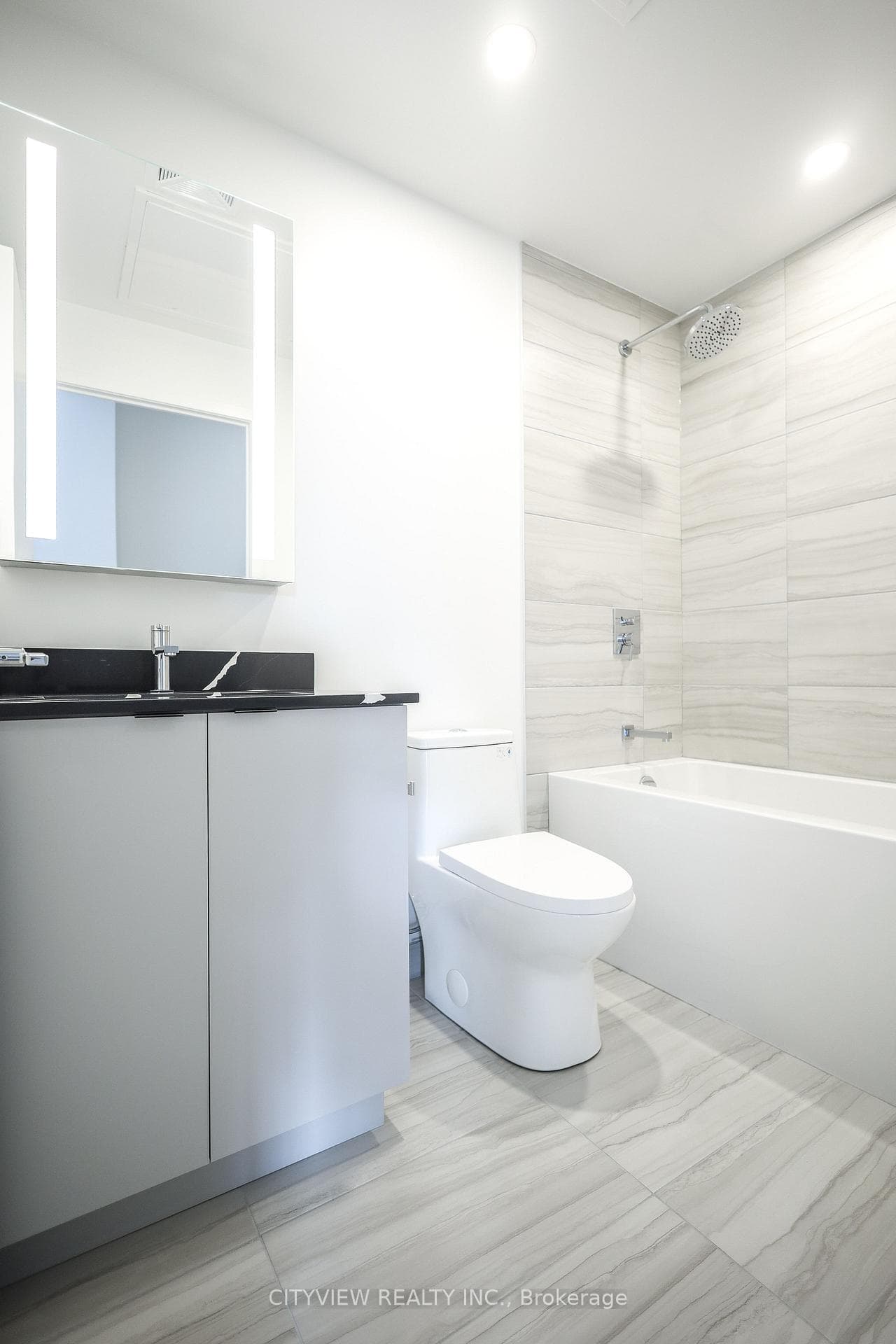 285 Dufferin Street Unit 1121 photo 16