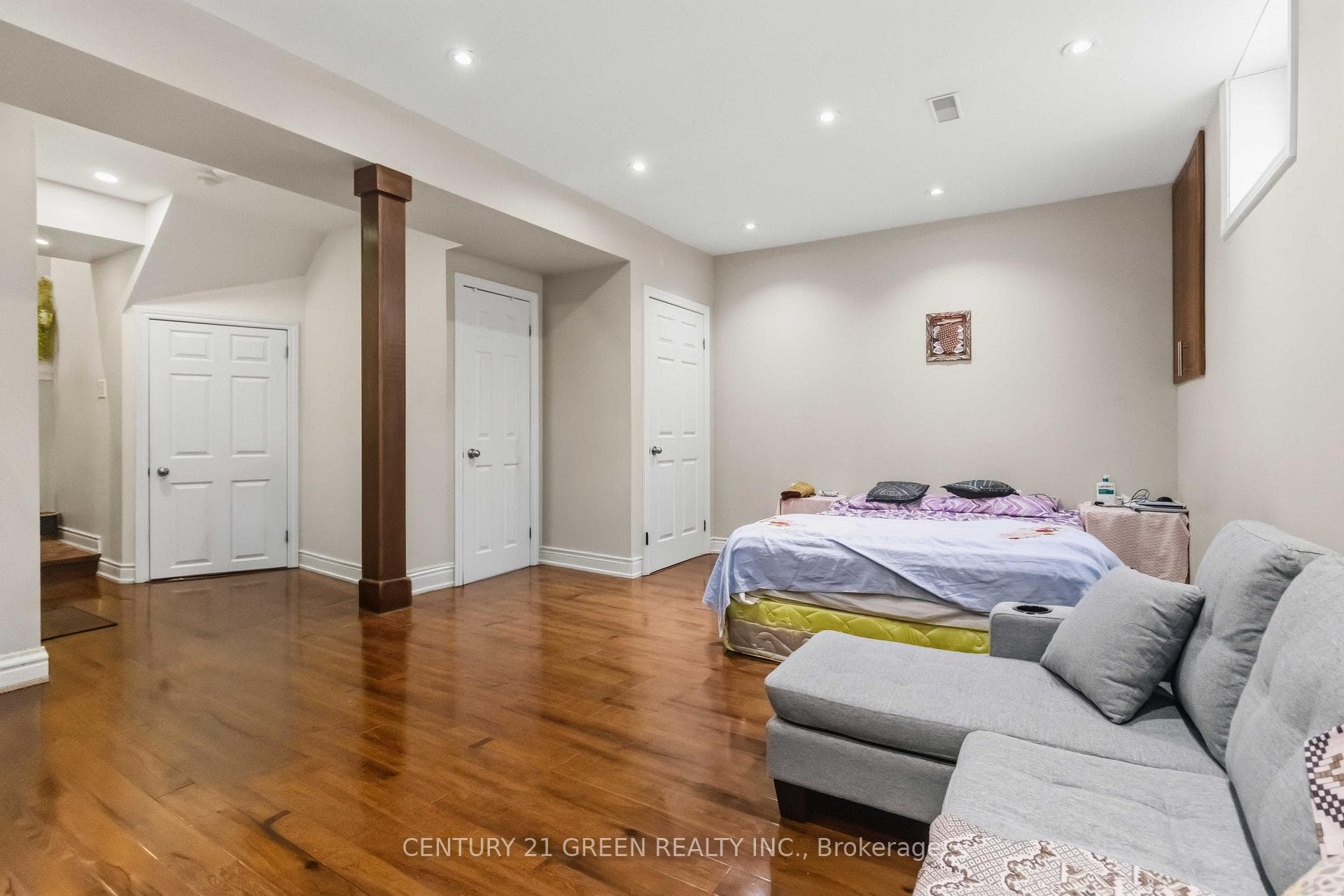 74 Davenport Crescent photo 39