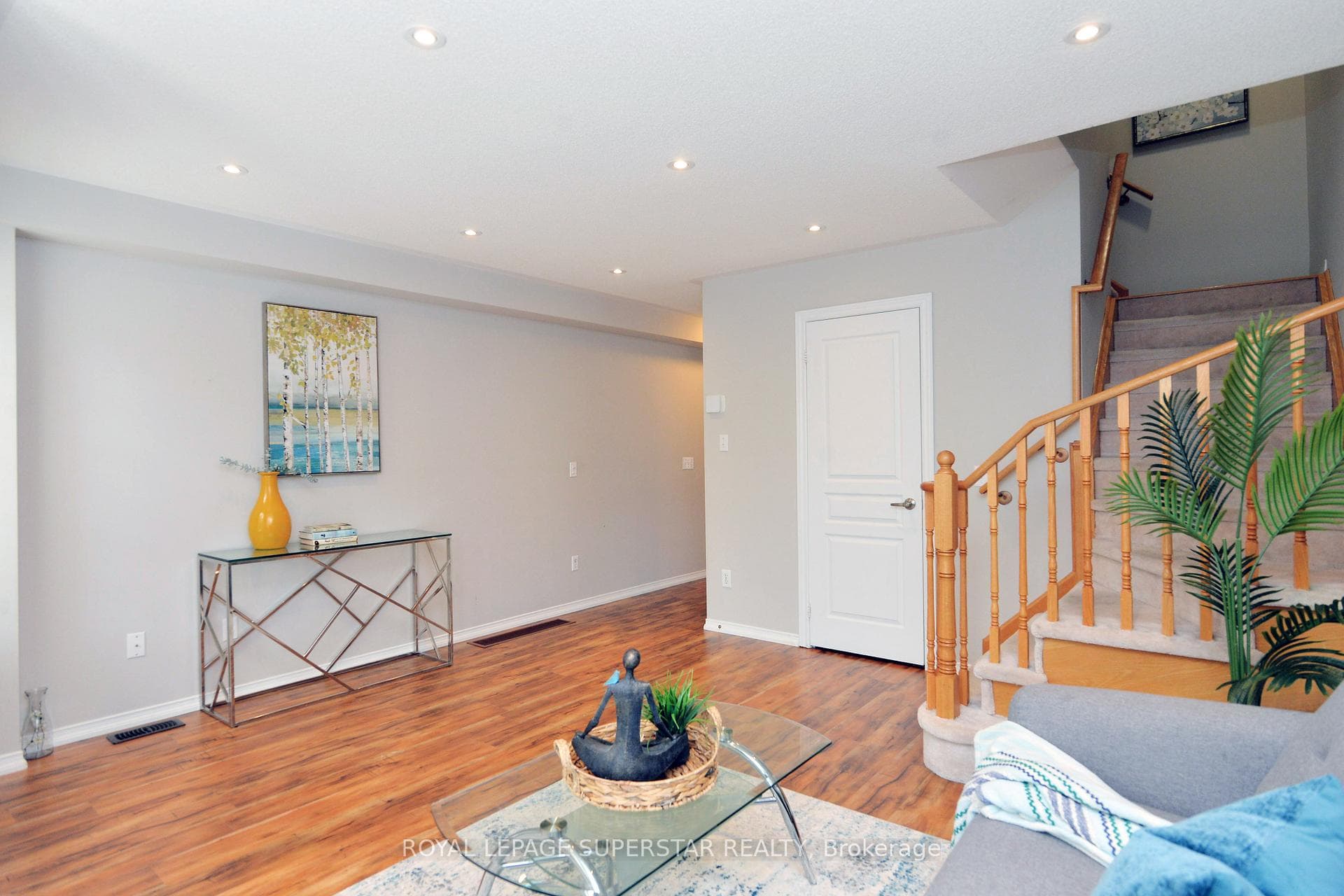 15 Gemstone Lane photo 22