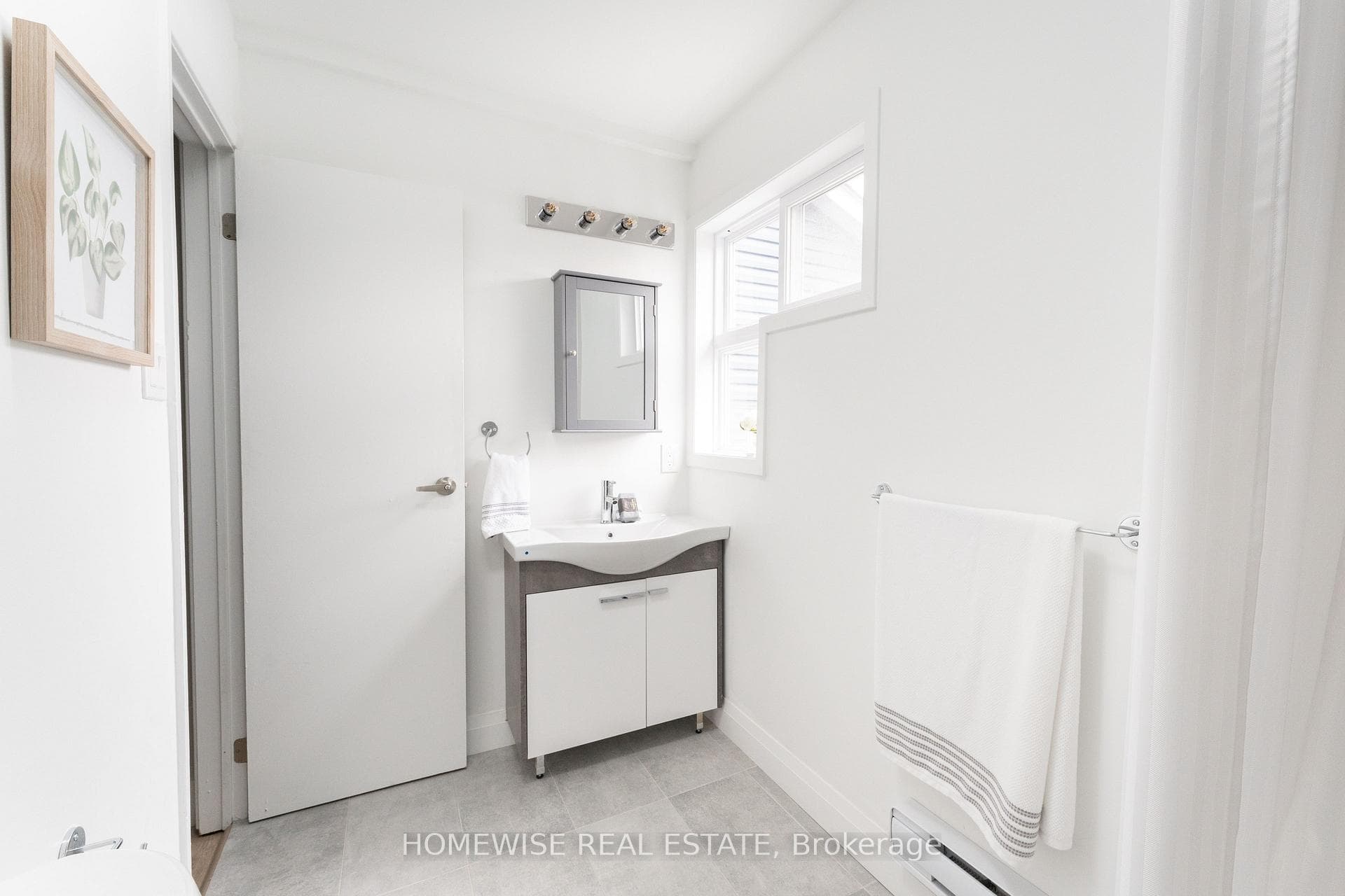 240 Ormond Drive Unit B17 photo 20