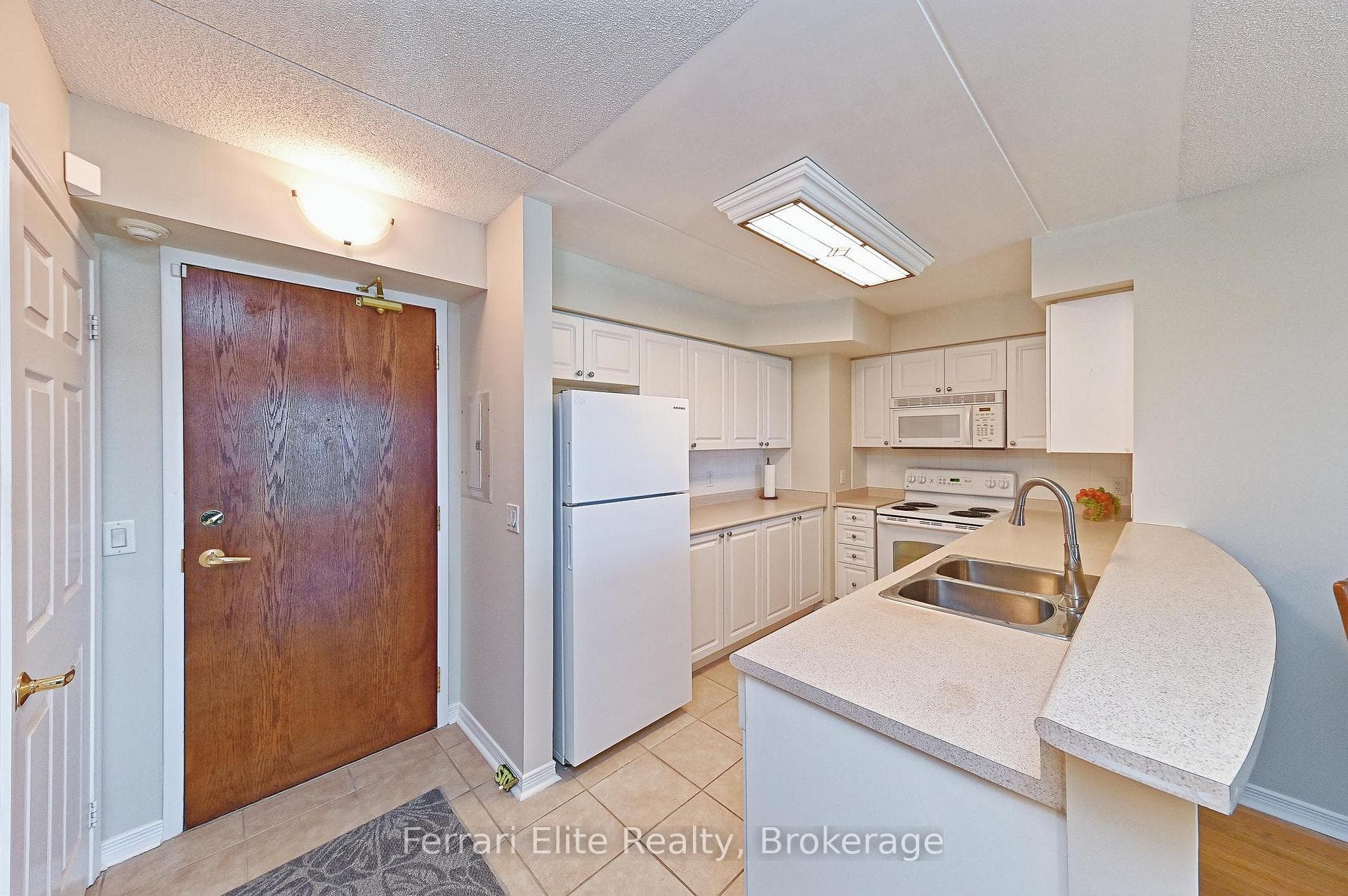 35 Via Rosedale Way Unit 312 photo 4