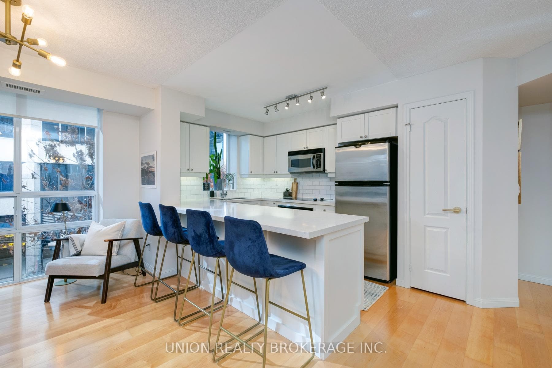 18 Stafford Street Unit 313 photo 7