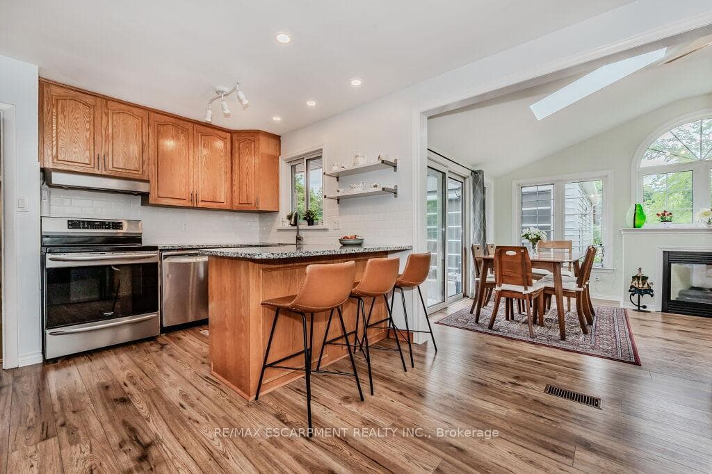 55 Admiral Road photo 8