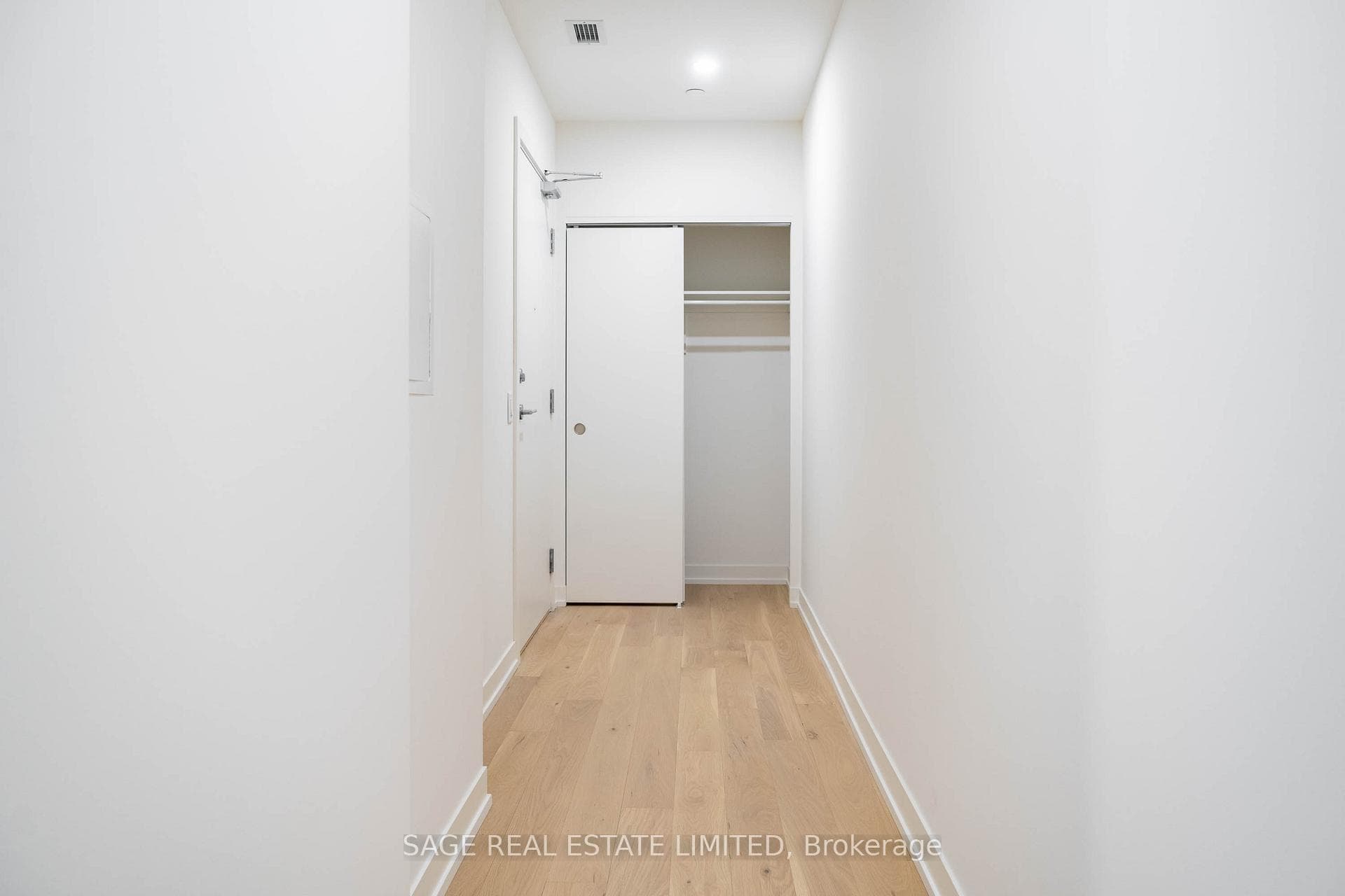 761 Queen Street Unit 504 photo 19