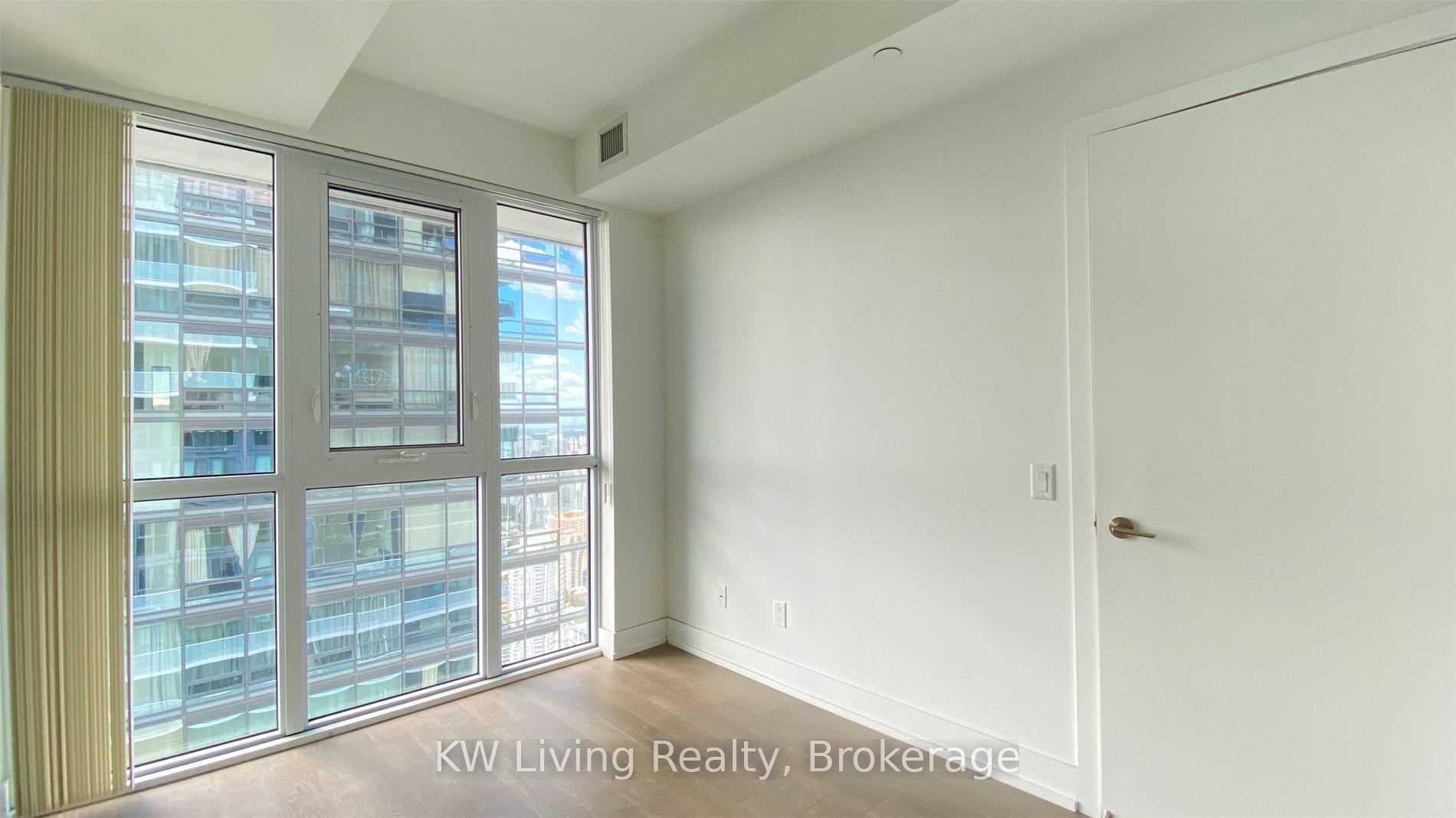 7 Grenville Street Unit 5101 photo 27