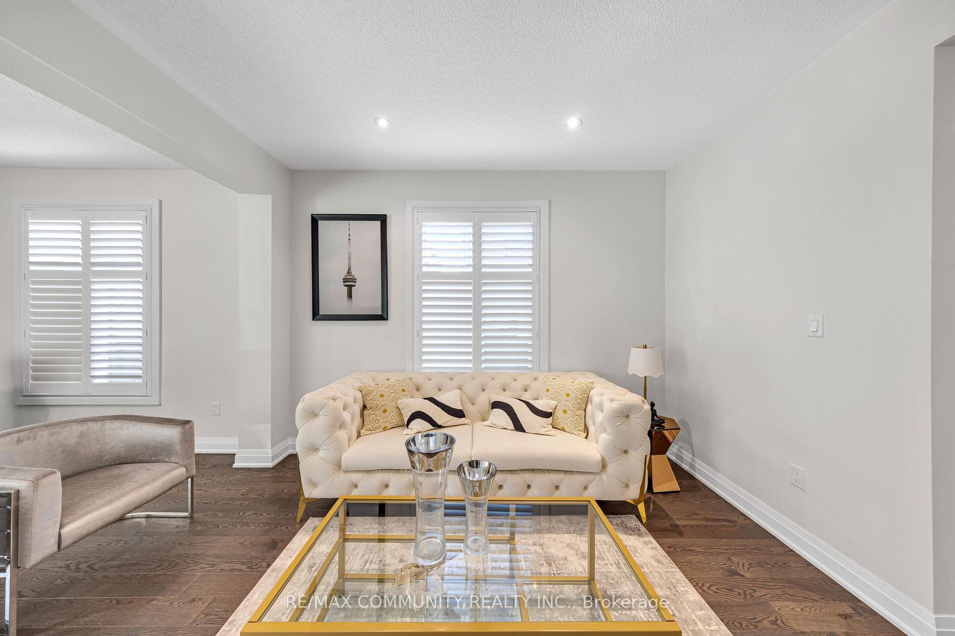209 Castle Oaks Crossing photo 11