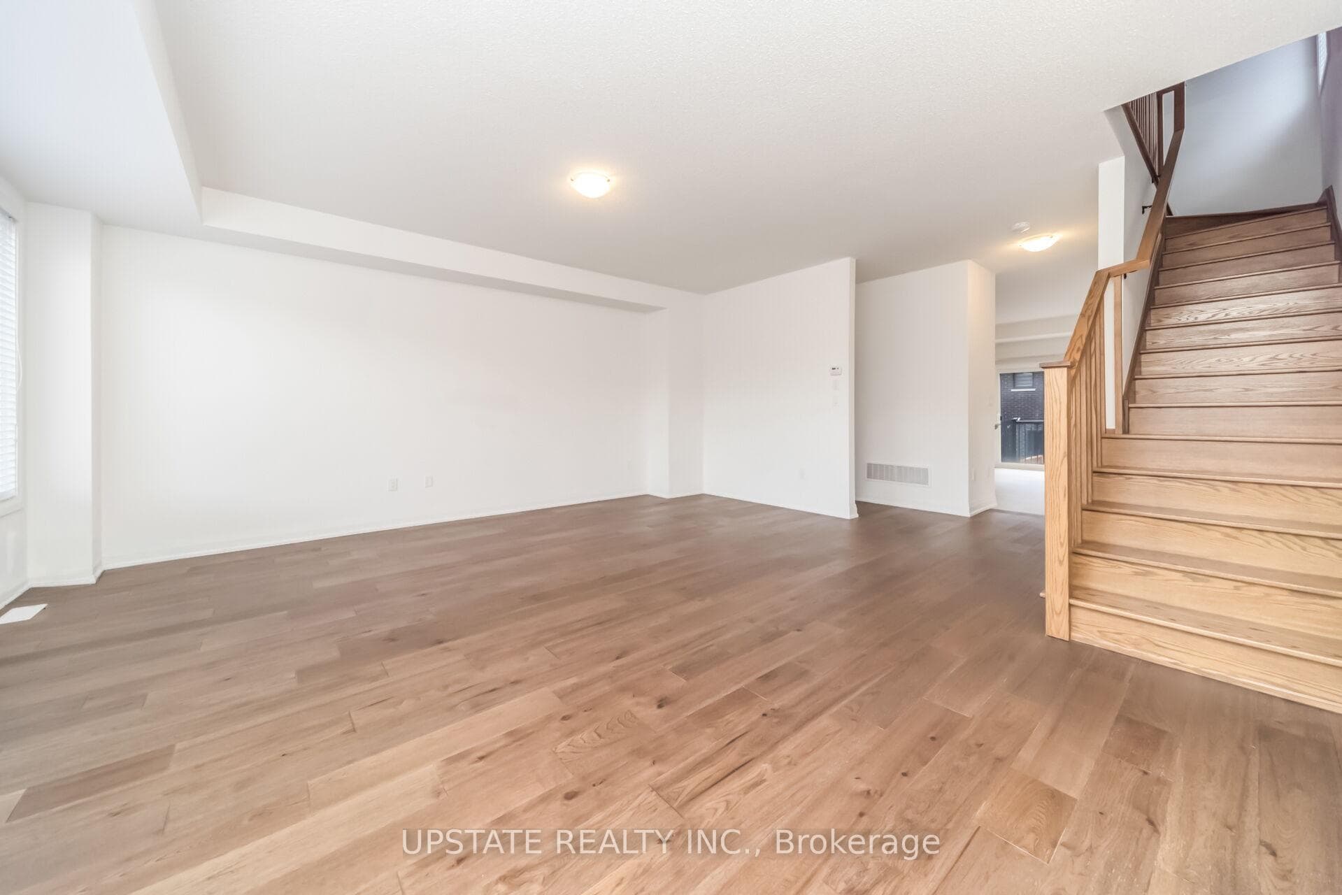 45 Humberstone Drive photo 26