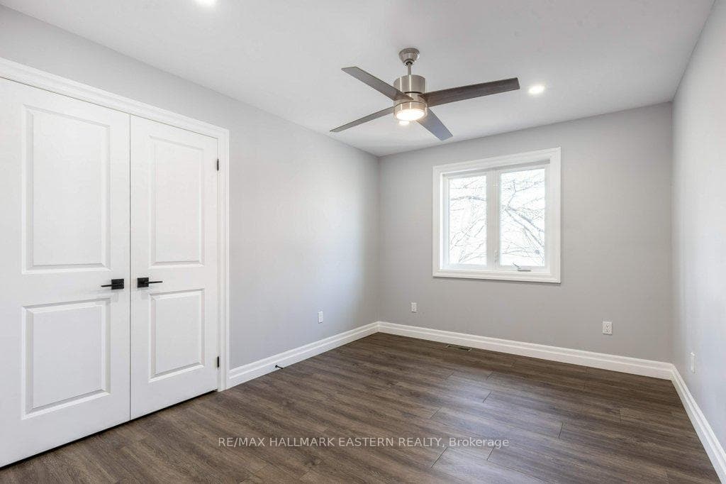 735 Jane Street photo 26