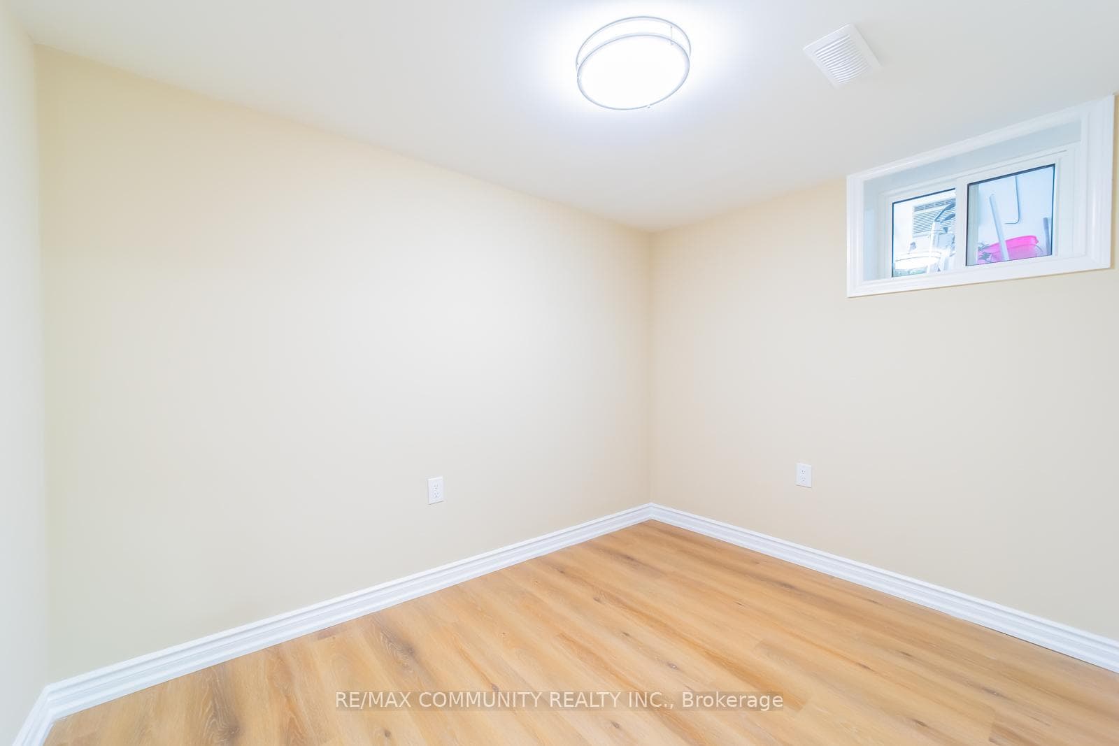 45 Barrymore Road photo 39