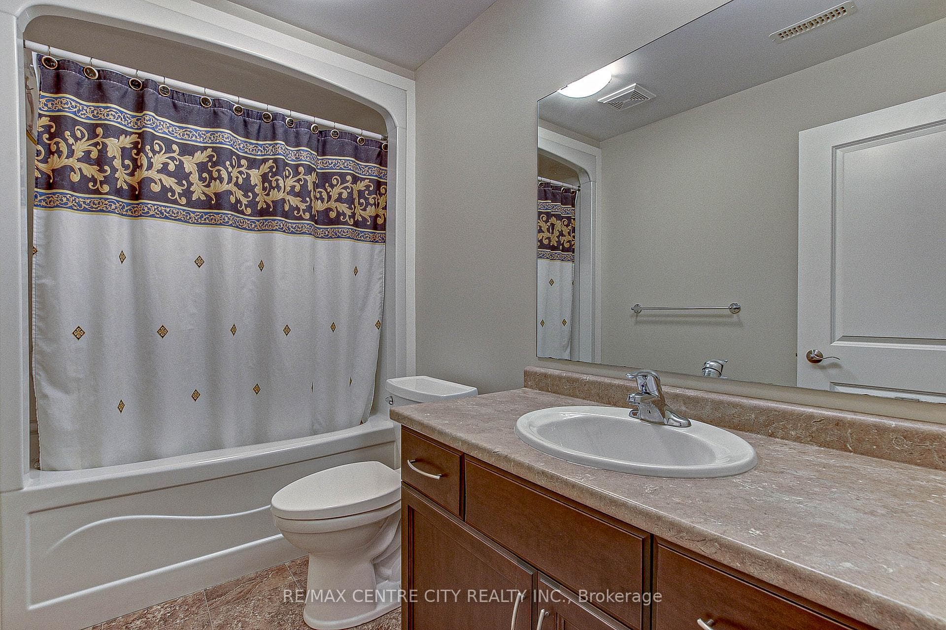 2 Blairmont Terrace photo 30