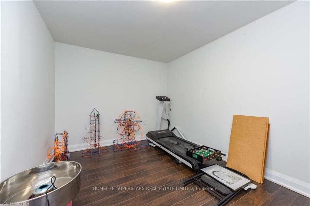 1018 TIMMER Place photo 47