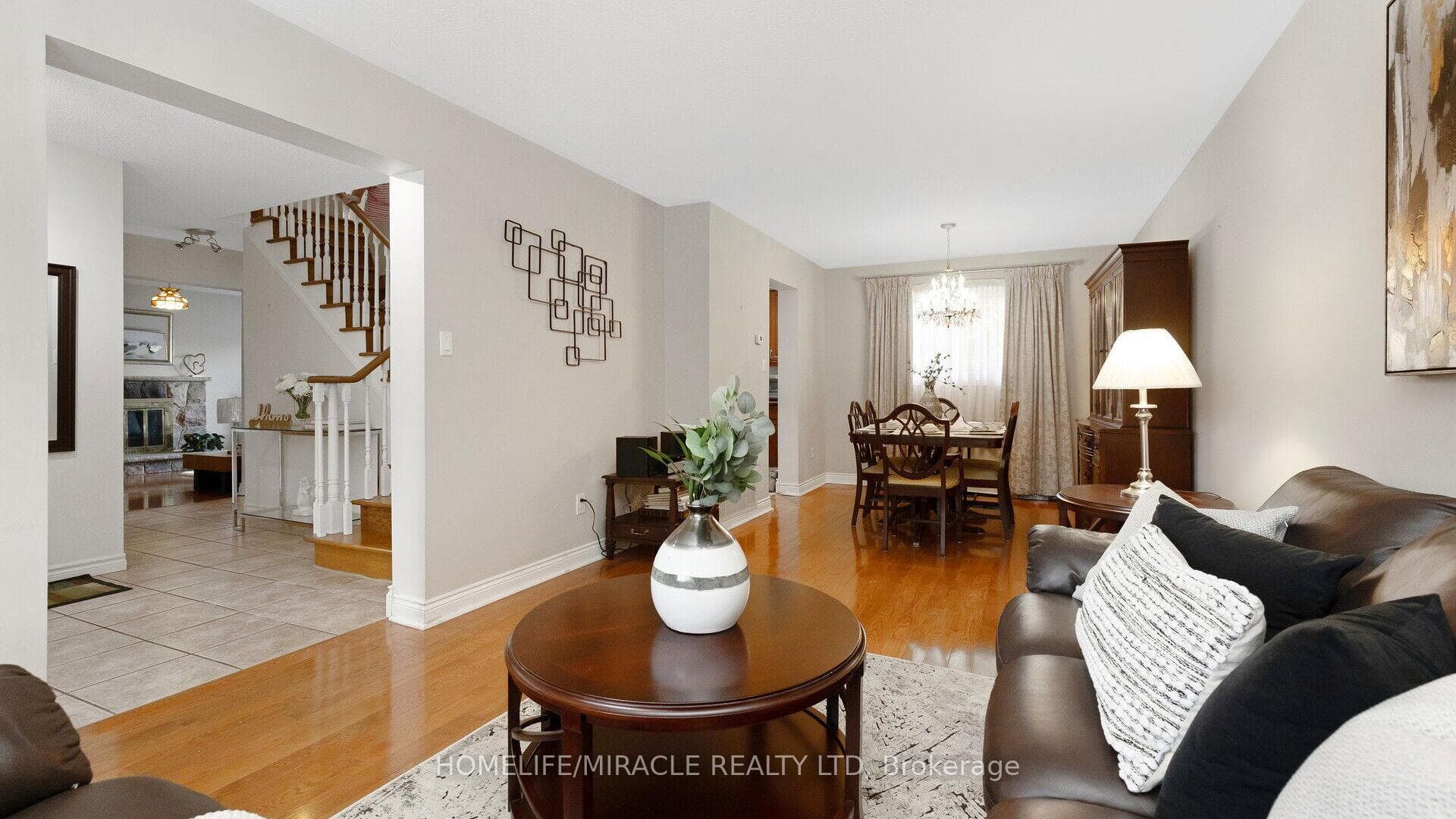 1720 Maple Ridge Drive photo 14