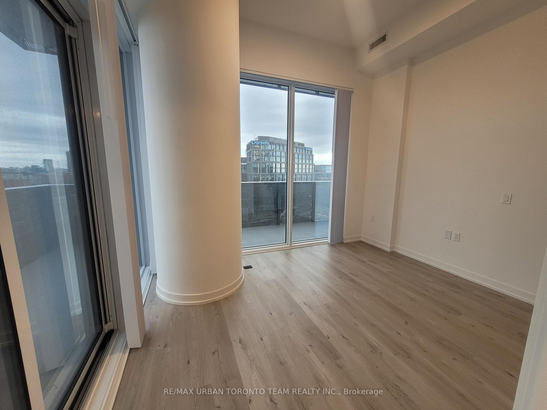 138 Downes Street Unit 1203 photo 15