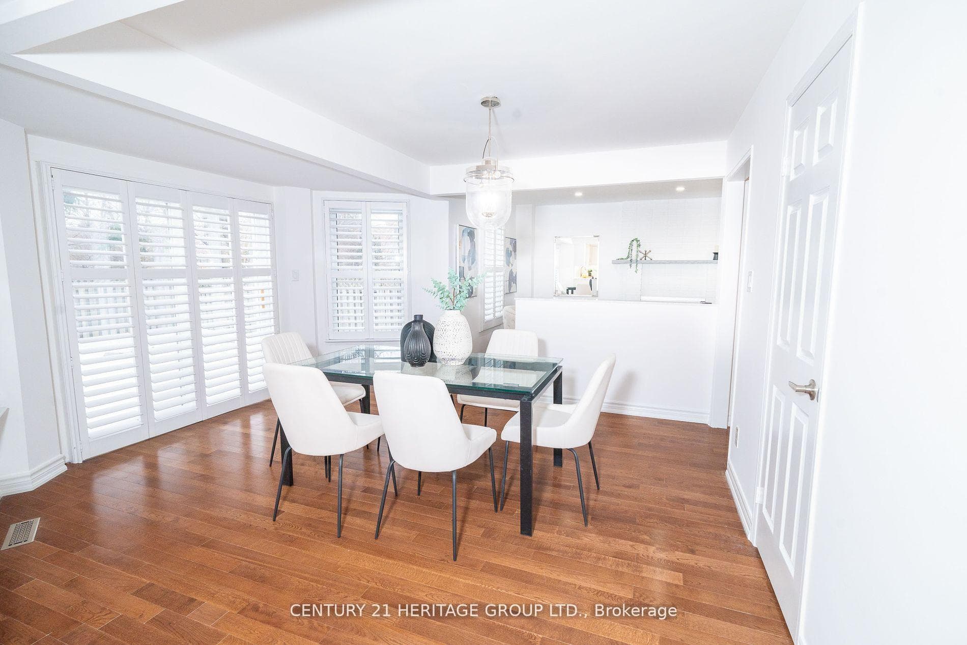 97 Baynards Lane photo 13