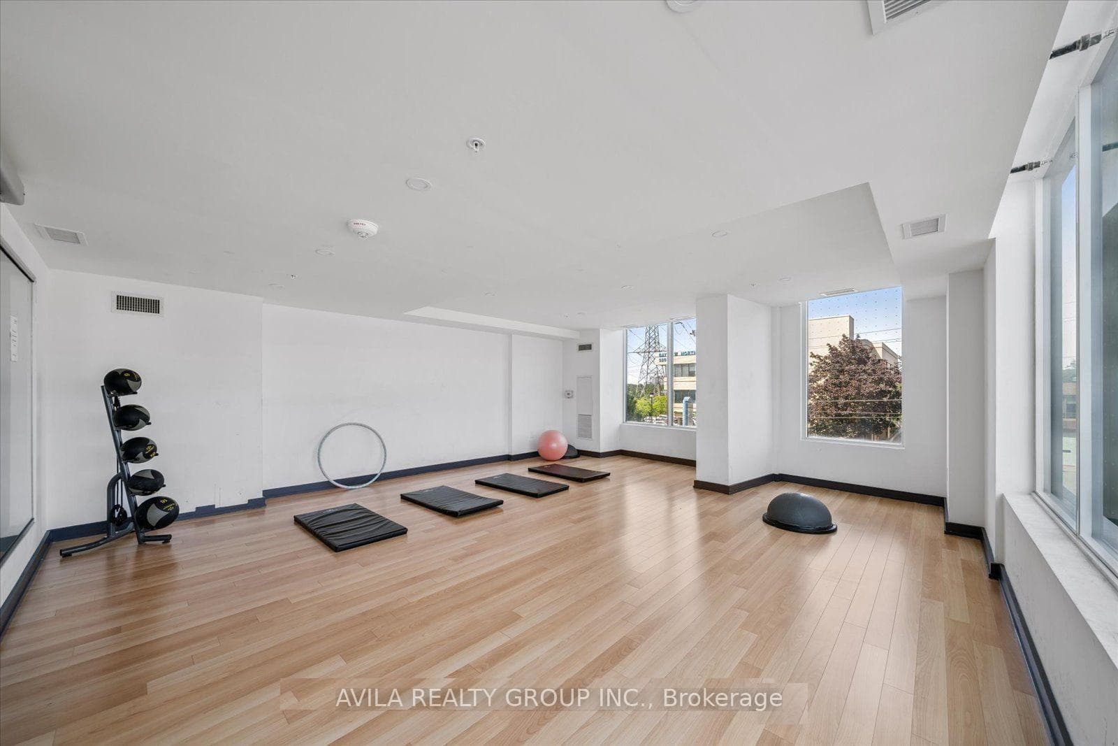 3237 Bayview Avenue Unit 1108 photo 36