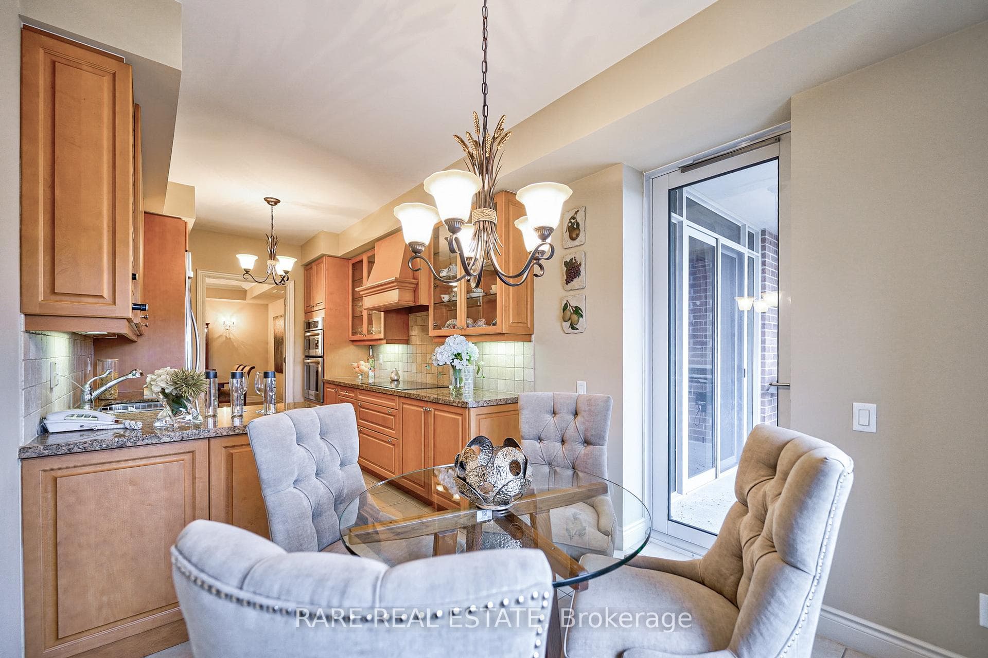 10101 Yonge Street Unit 320 photo 27