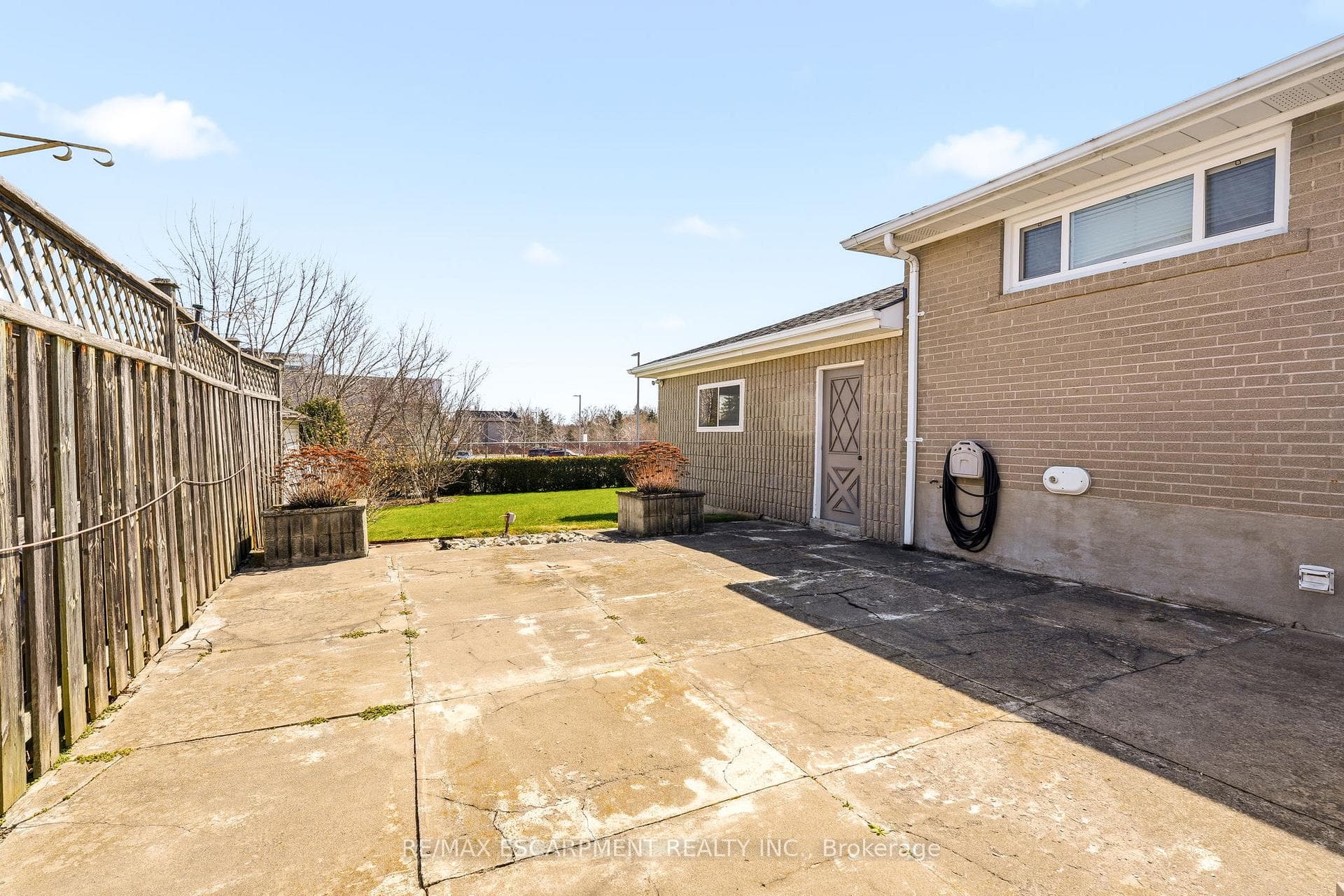 491 Warminster Drive photo 21