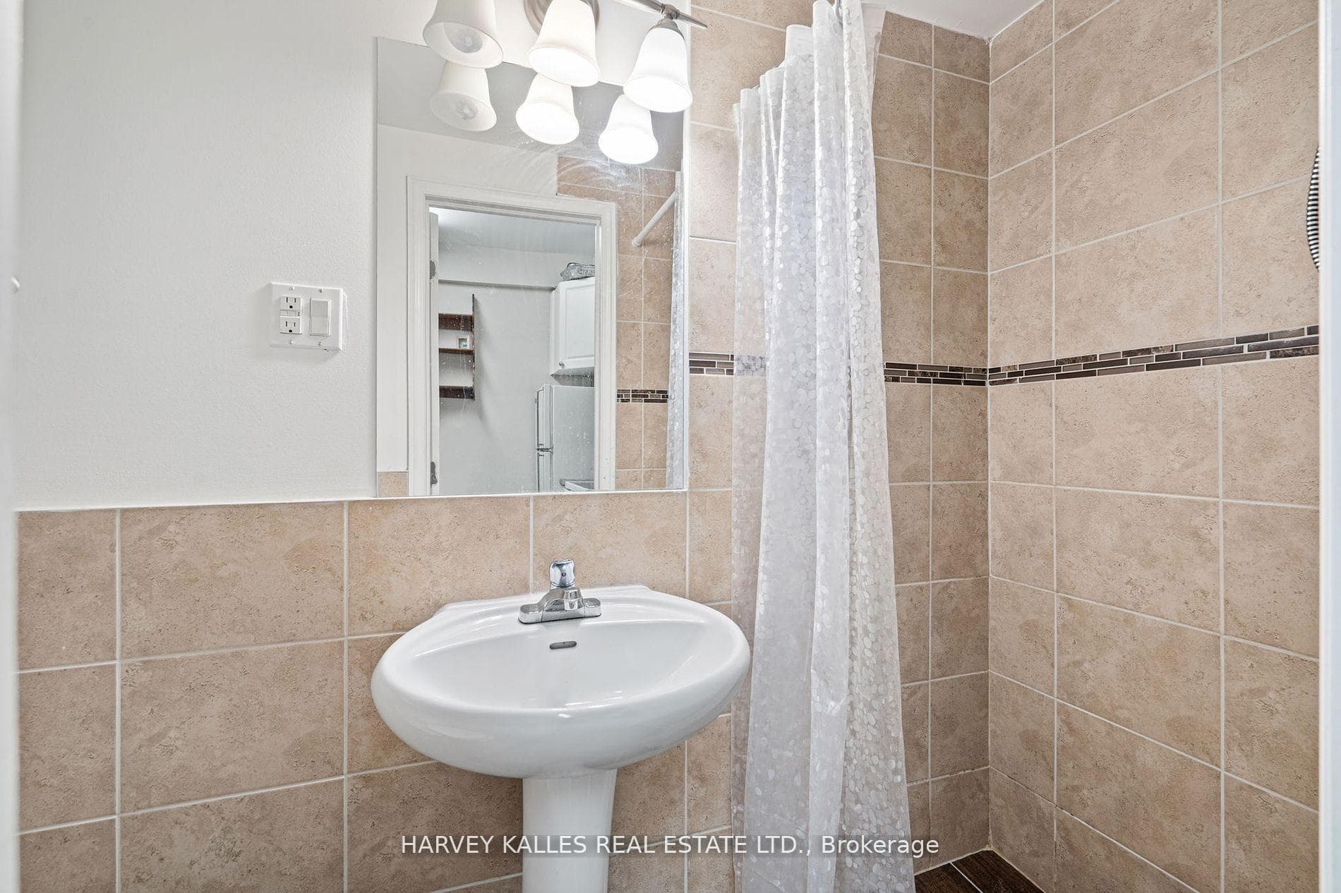 58 Garthdale Court photo 13