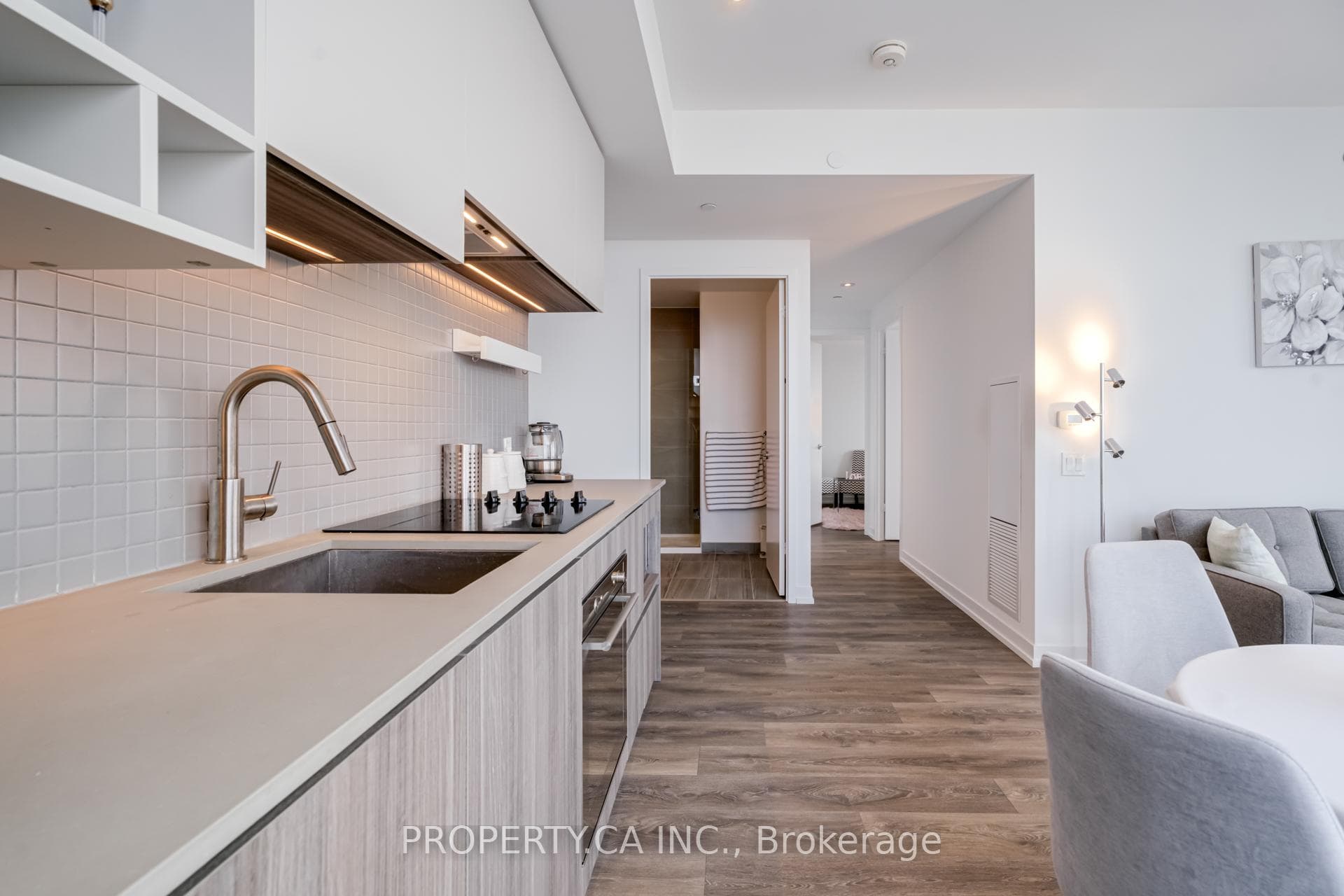 898 Portage Parkway Unit 1602 photo 14