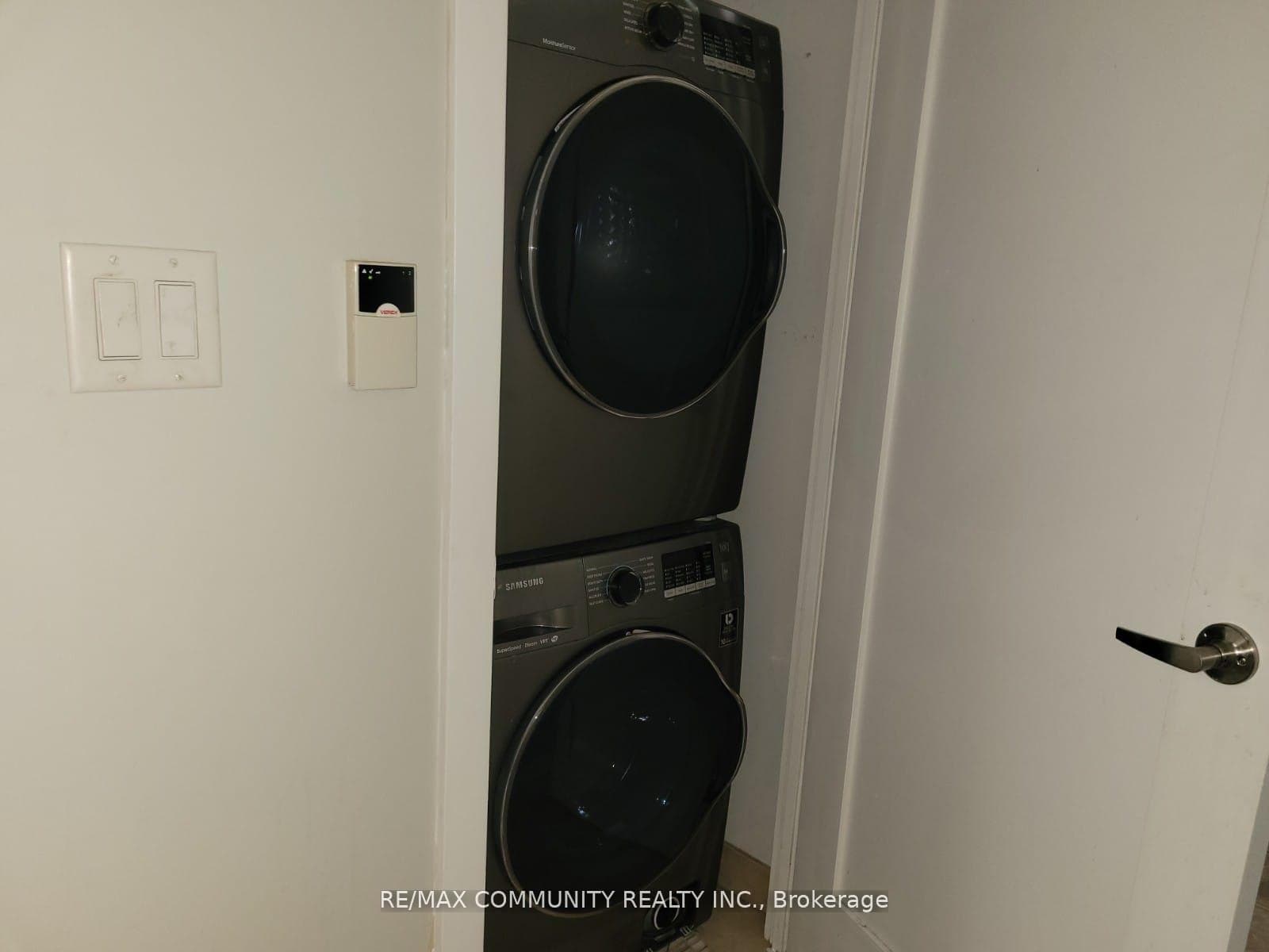 20 Blue Jays Way Unit 1515 photo 14