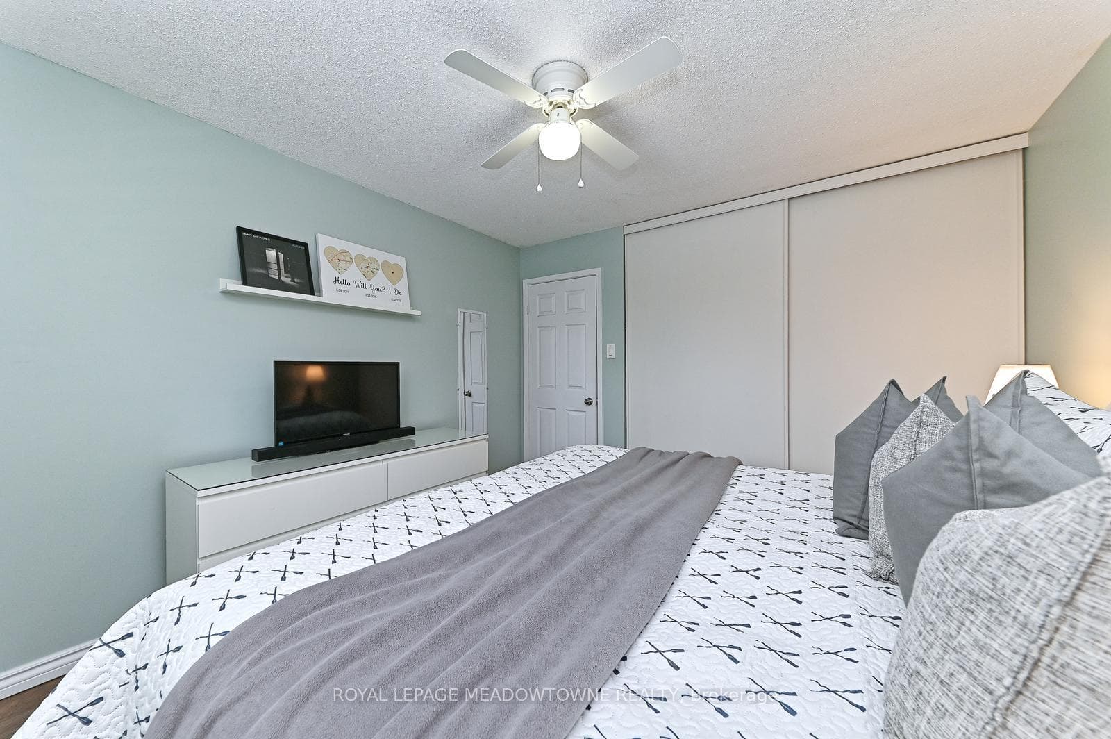 80 Lynden Circle Unit 74 photo 19