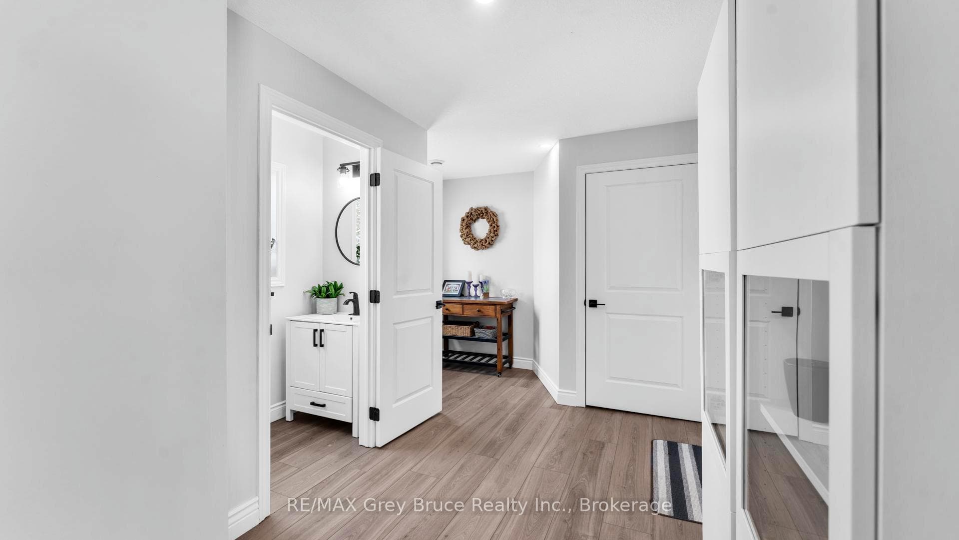 17 Bradley Street photo 16