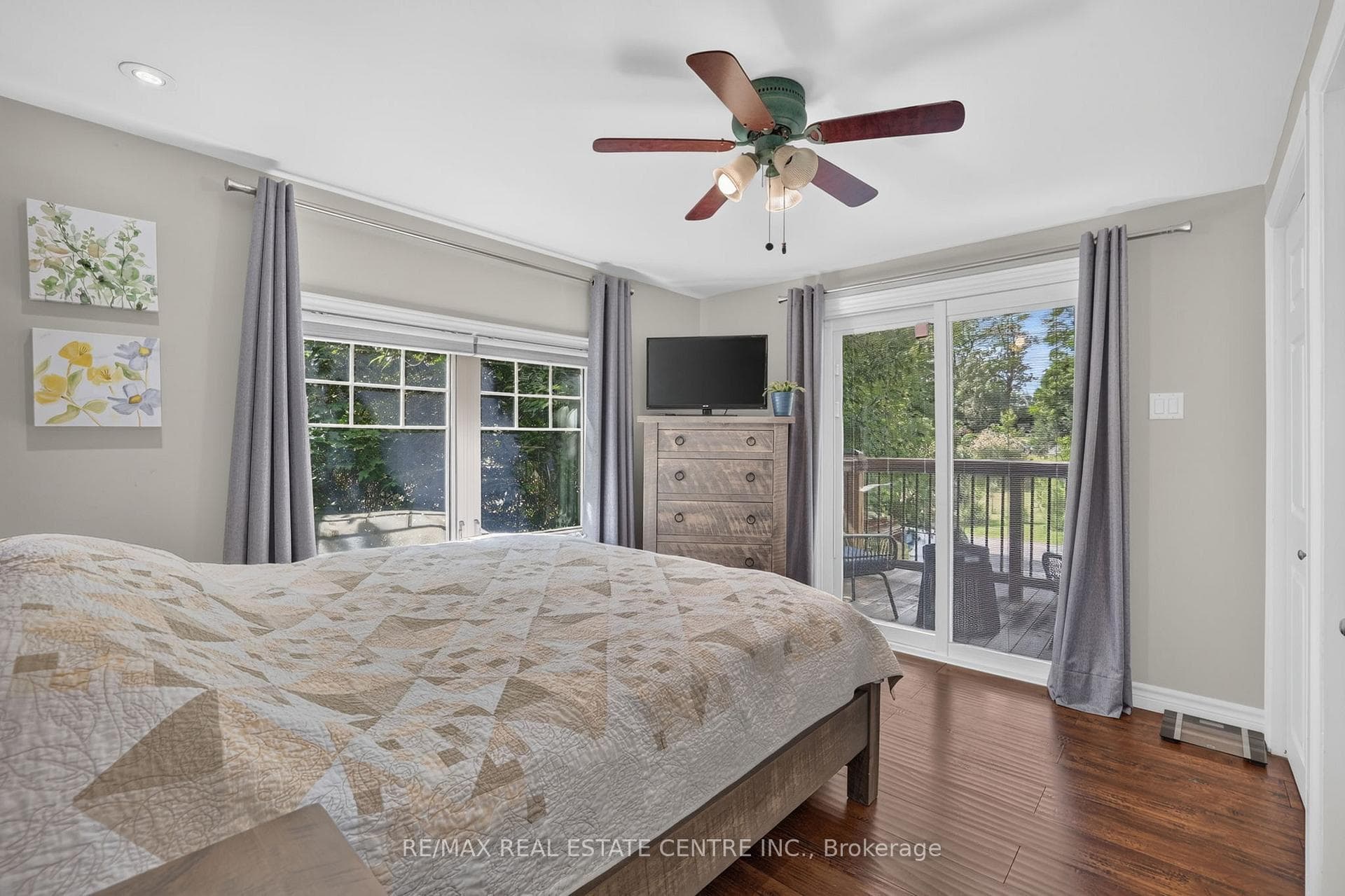 12429 Wolseley Street photo 16