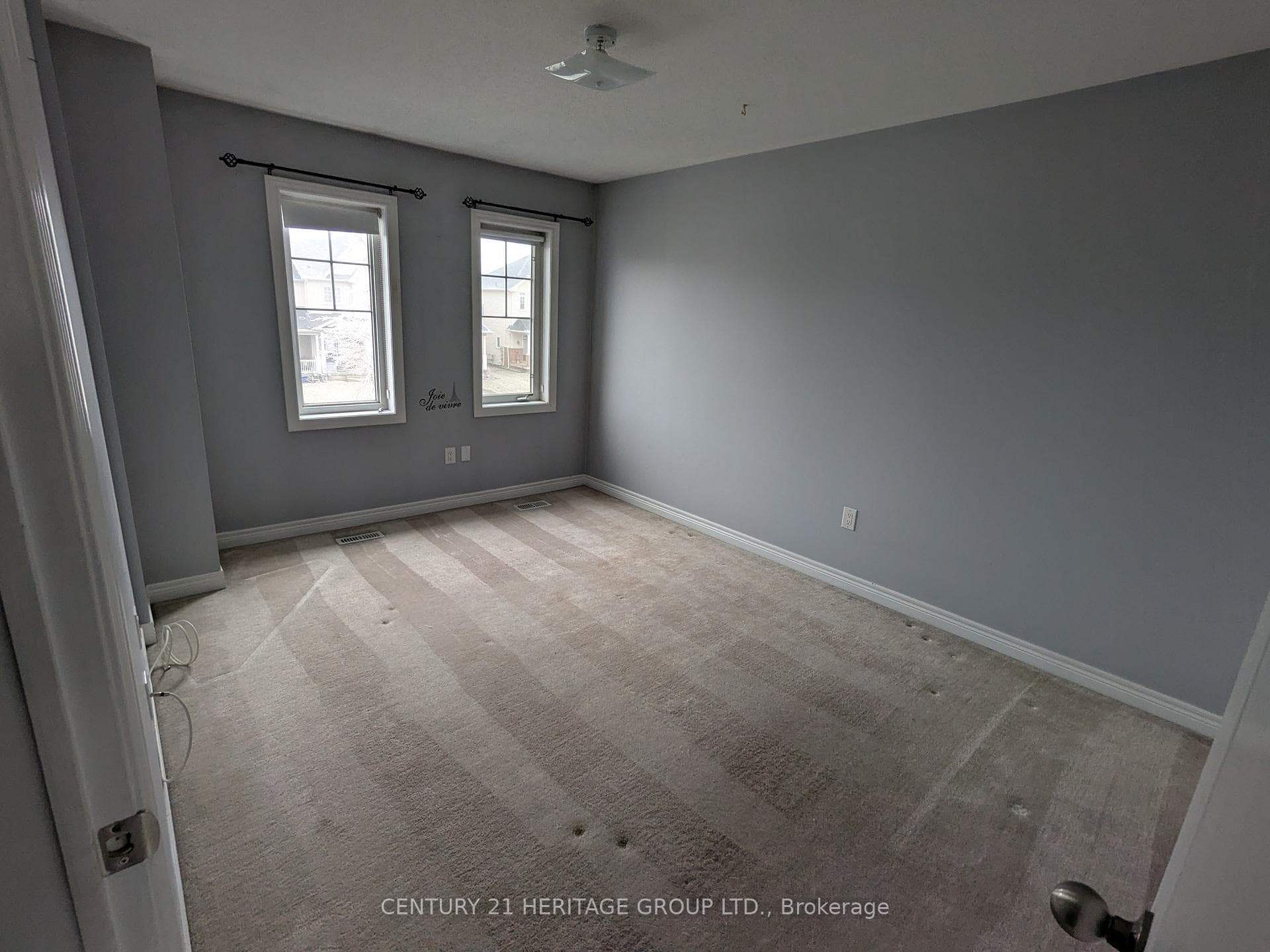 93 Pearcey Crescent photo 10