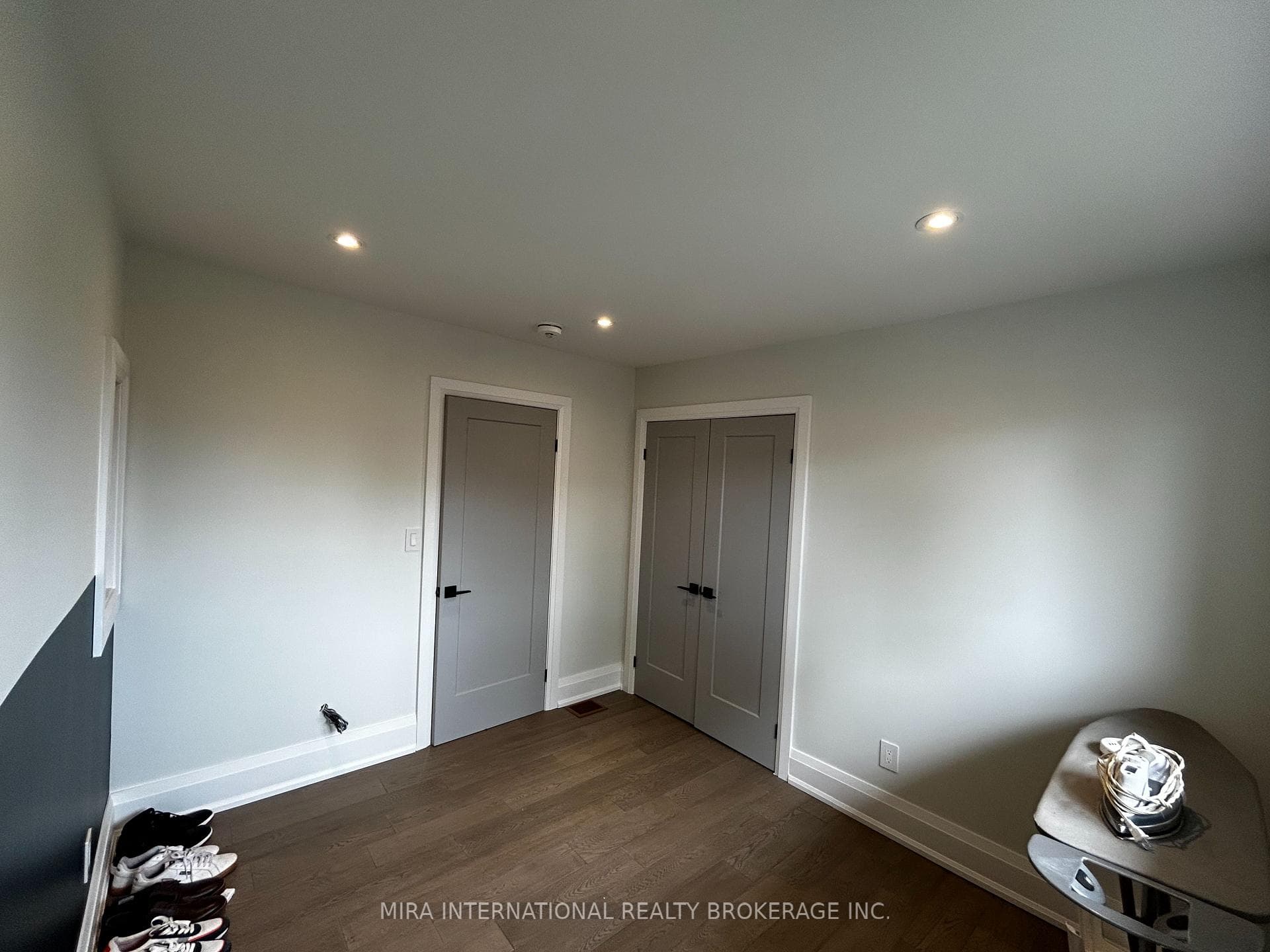 2 Alicewood Court photo 5