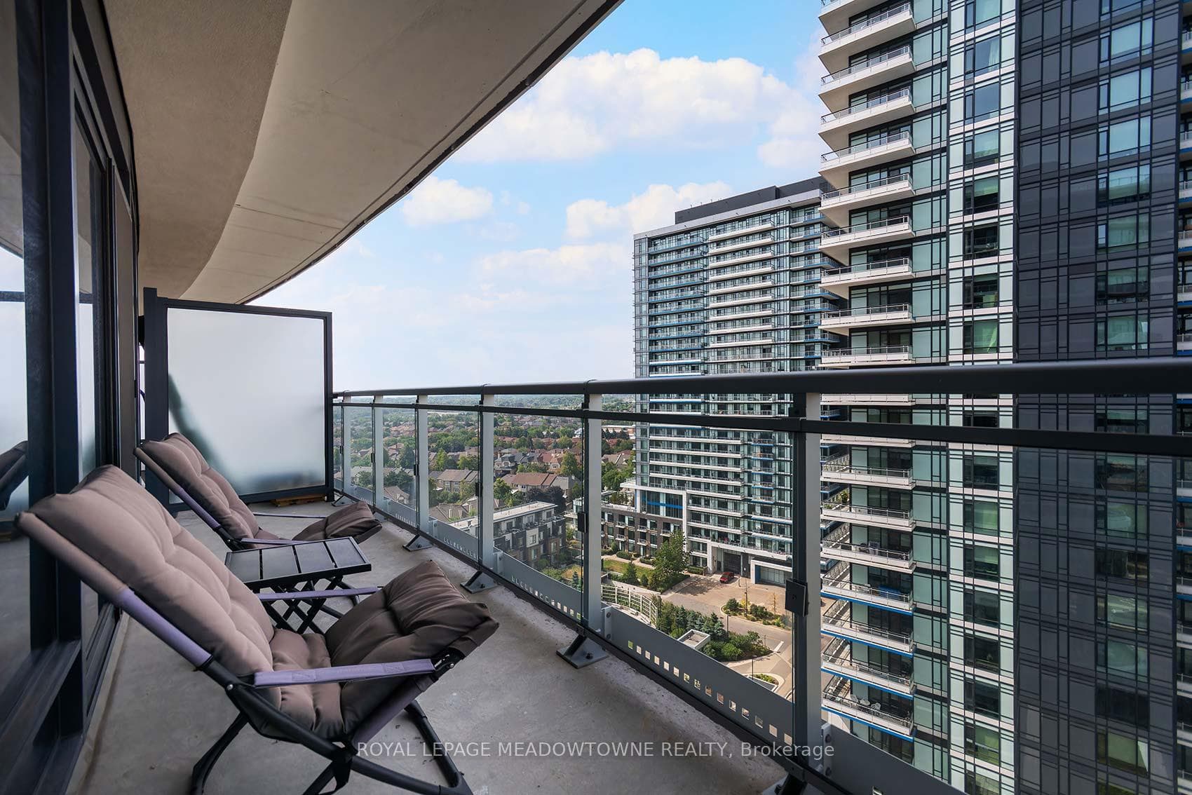 2520 Eglinton Avenue Unit 1205 photo 20