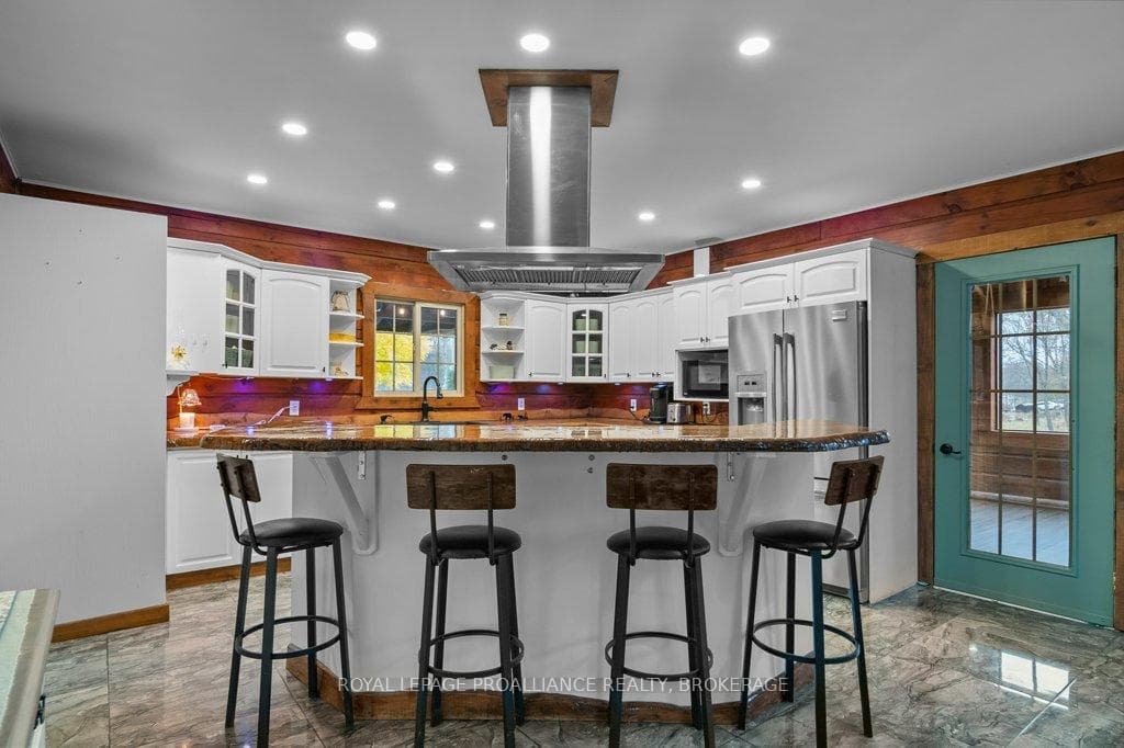 1157 Townline Road photo 9