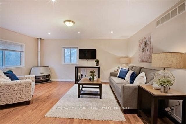 277 Pasadena Drive photo 7