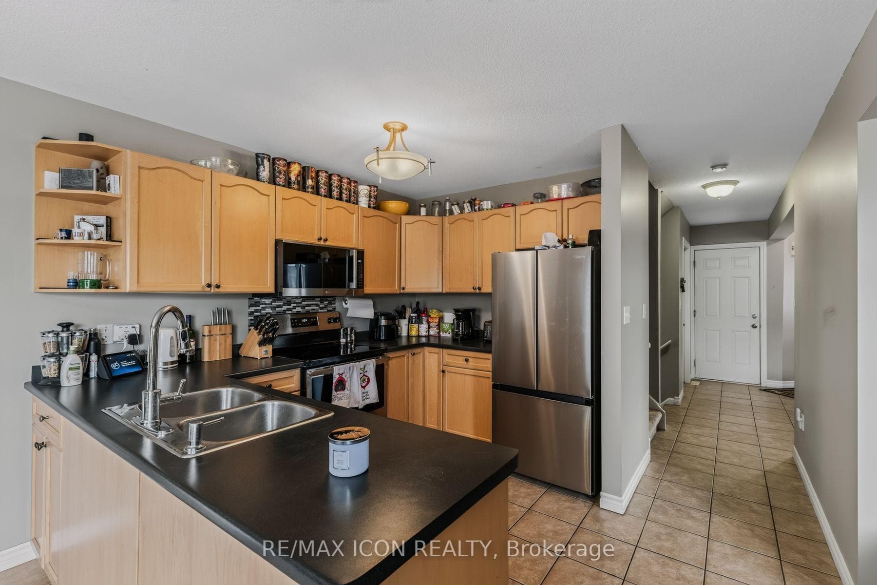 524 Ontario Street photo 12