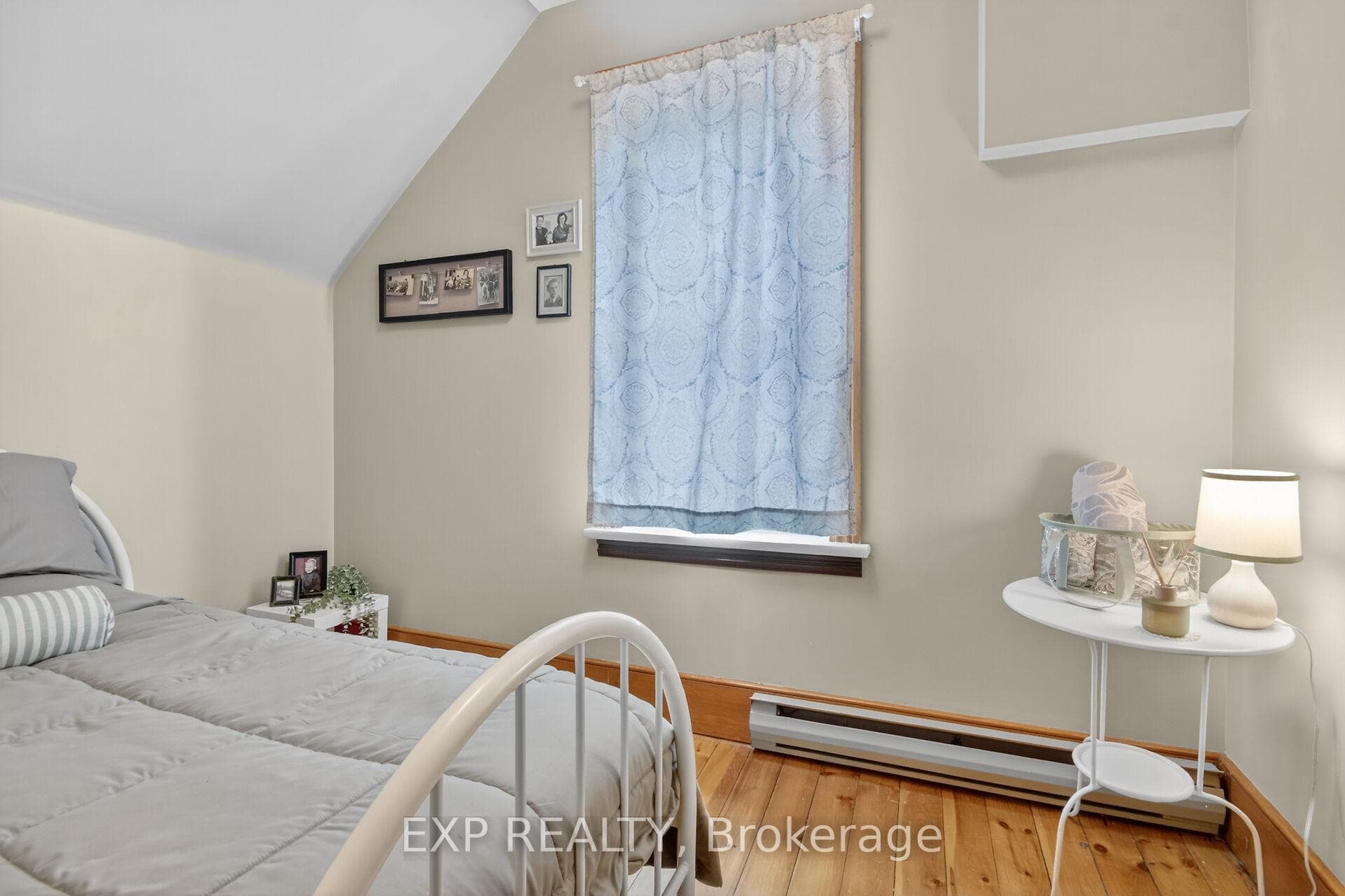 82 Munro Street photo 25